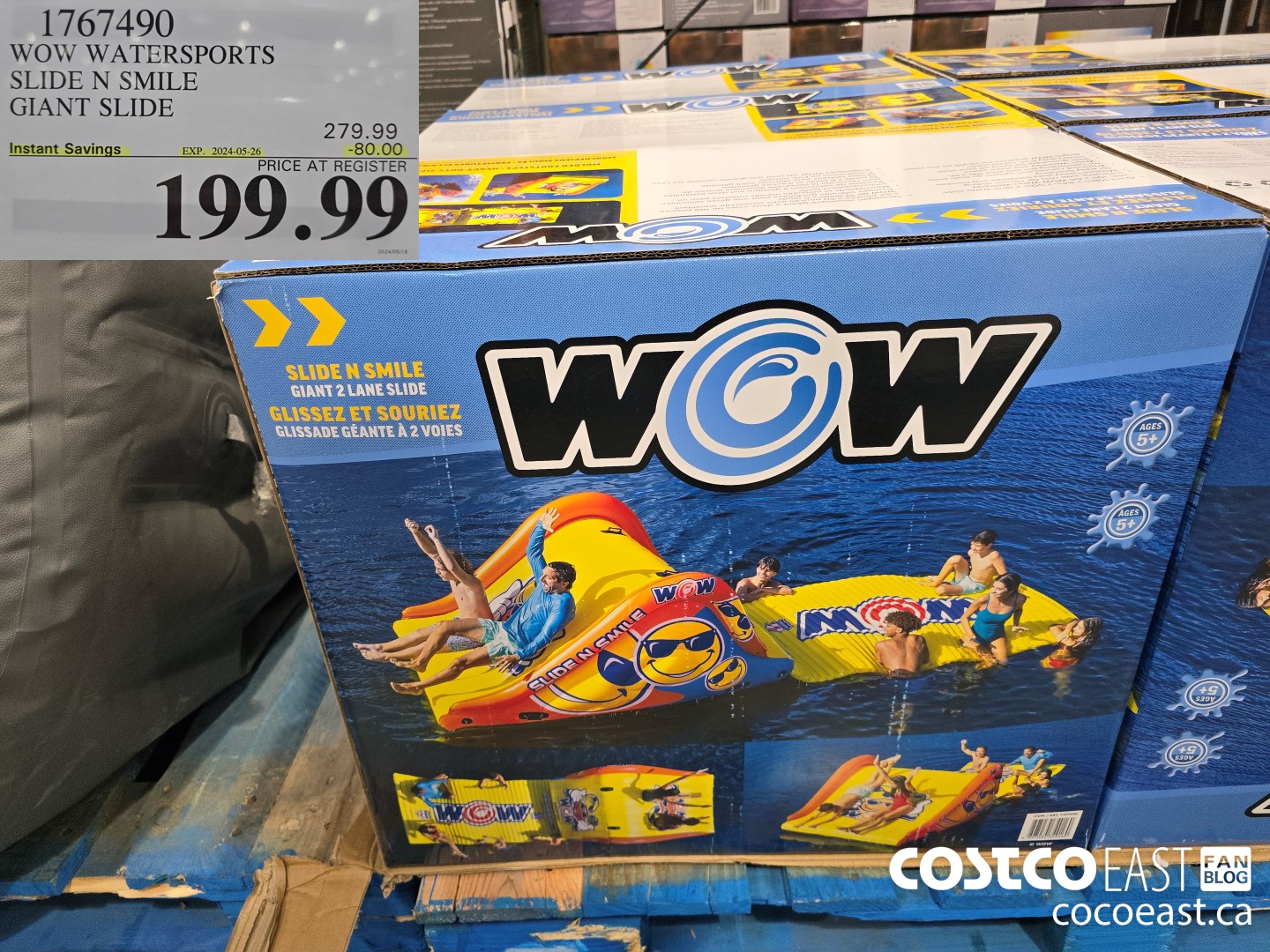 1767490 WOW WATERSPORTS SLIDE N SMILE GIANT SLIDE ($80.00 INSTANT SAVINGS EXPIRES ON 2024-05-26) $199.99