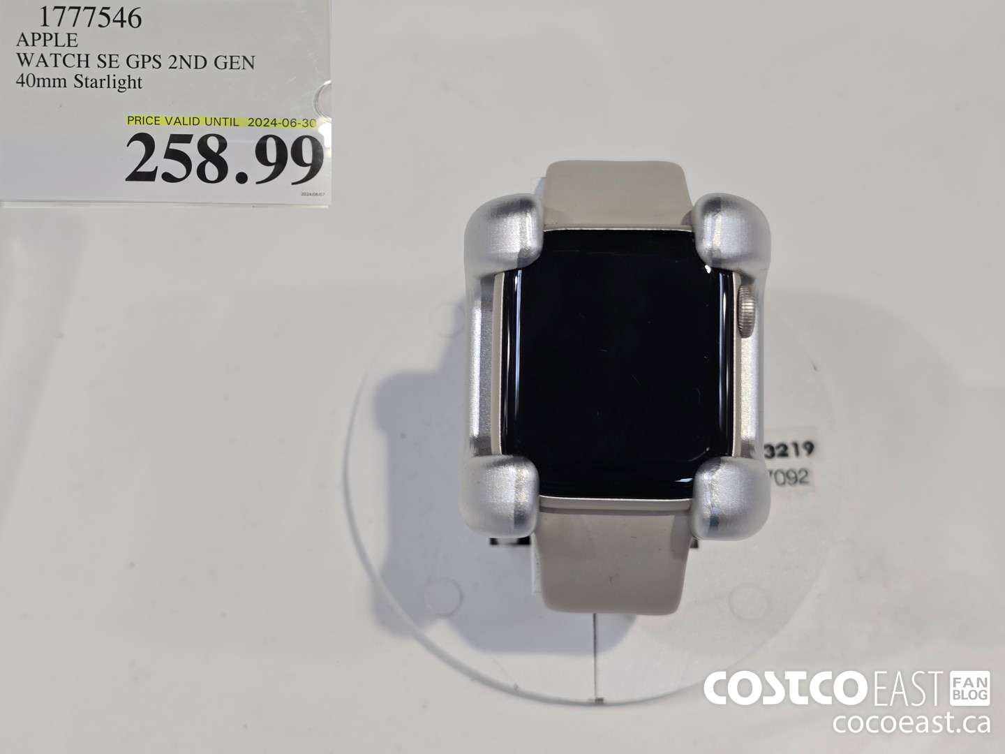 1777546 APPLE WATCH SE GPS 2ND GEN 40mm Starlight $258.99