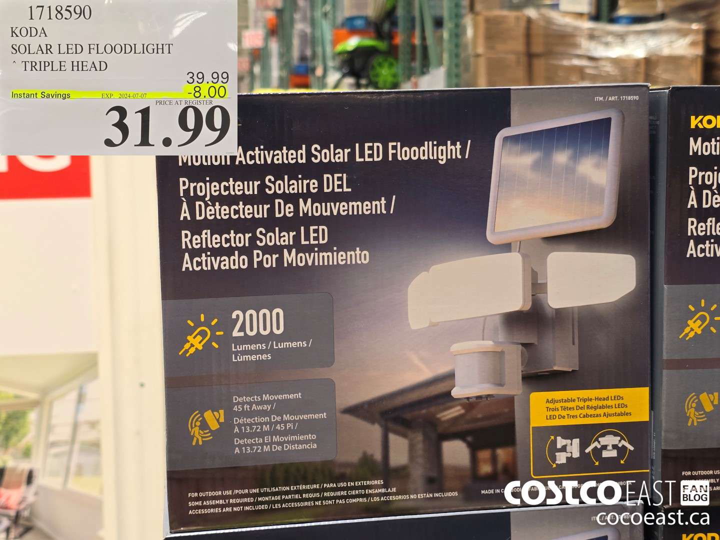 1718590 KODA SOLAR LED FLOODLIGHT TRIPLE HEAD ($8.00 INSTANT SAVINGS EXPIRES ON 2024-07-07) $31.99