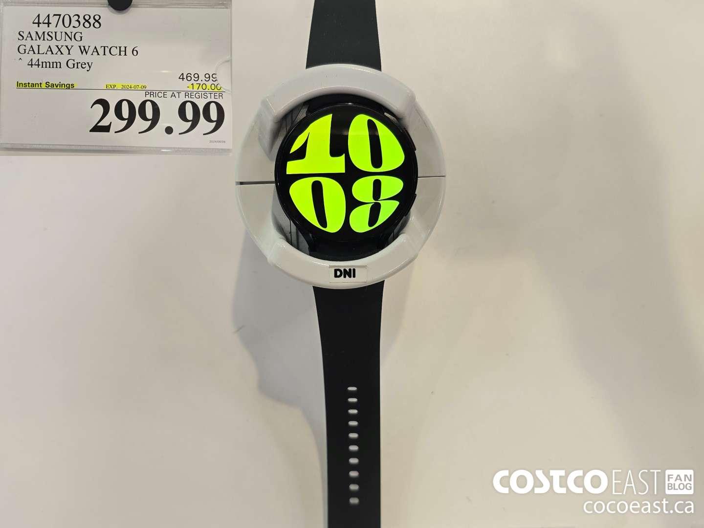 4470388 SAMSUNG GALAXY WATCH 6 44mm Grey ($170.00 INSTANT SAVINGS EXPIRES ON 2024-07-09) $299.99