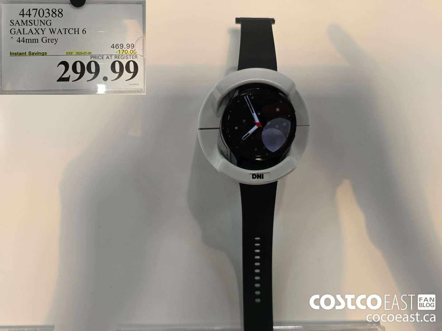4470388 SAMSUNG GALAXY WATCH 6 44mm Grey ($170.00 INSTANT SAVINGS EXPIRES ON 2024-07-09) $299.99