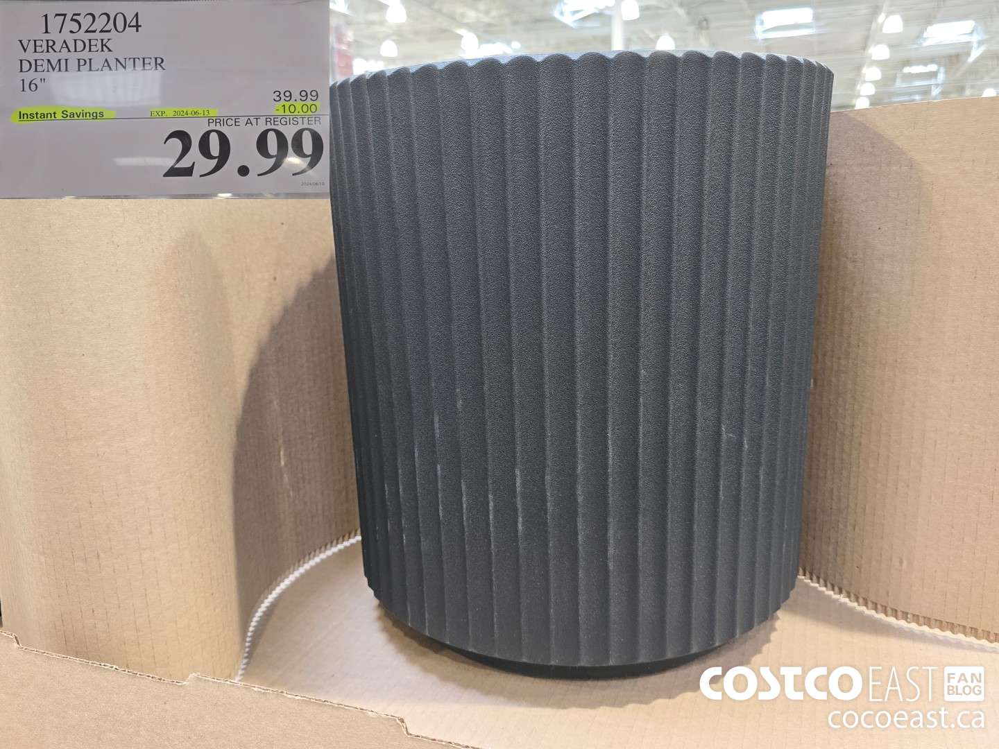 1752204 VERADEK DEMI PLANTER 16