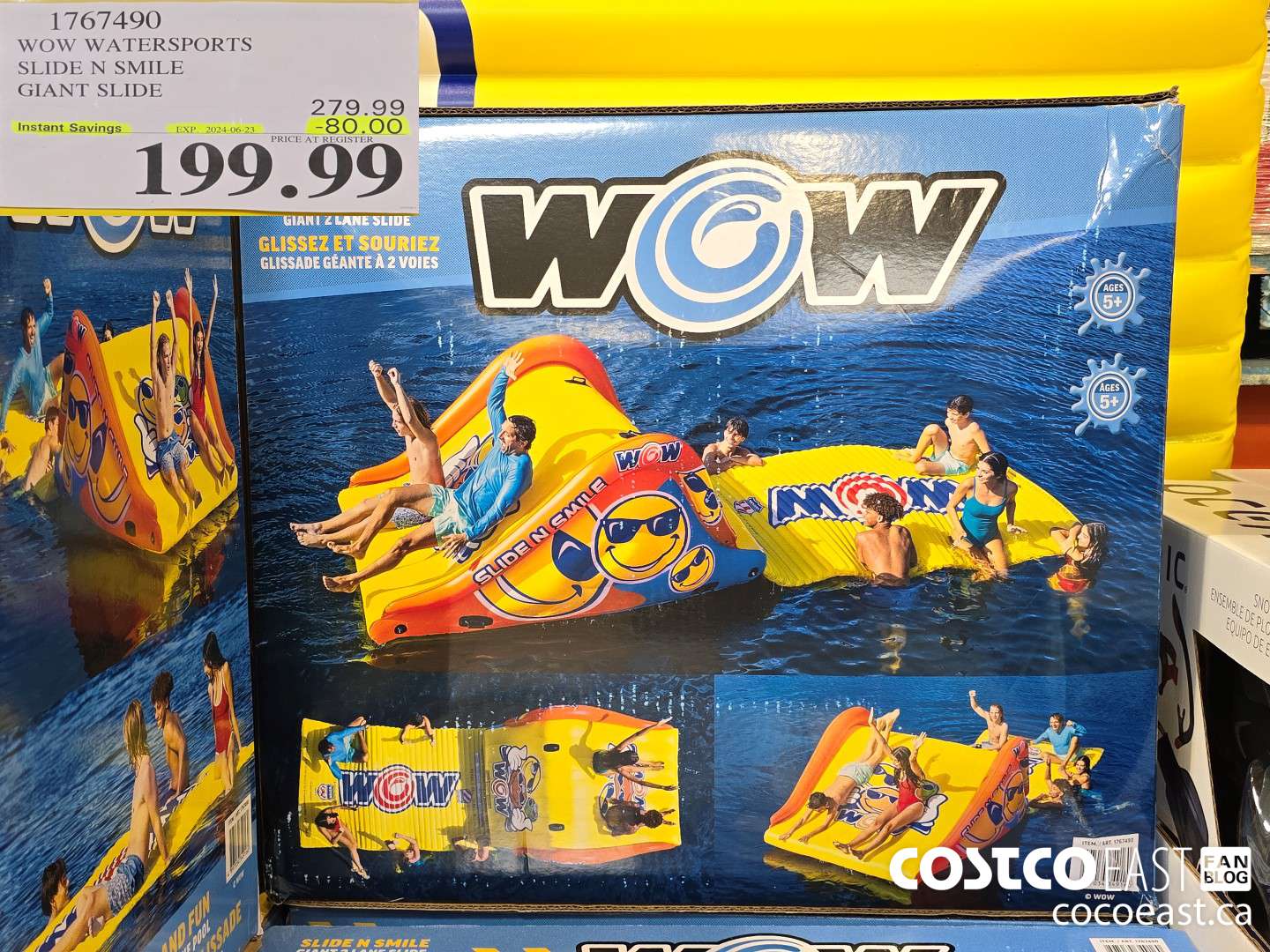 1767490 WOW WATERSPORTS SLIDE N SMILE GIANT SLIDE ($80.00 INSTANT SAVINGS EXPIRES ON 2024-06-23) $199.99