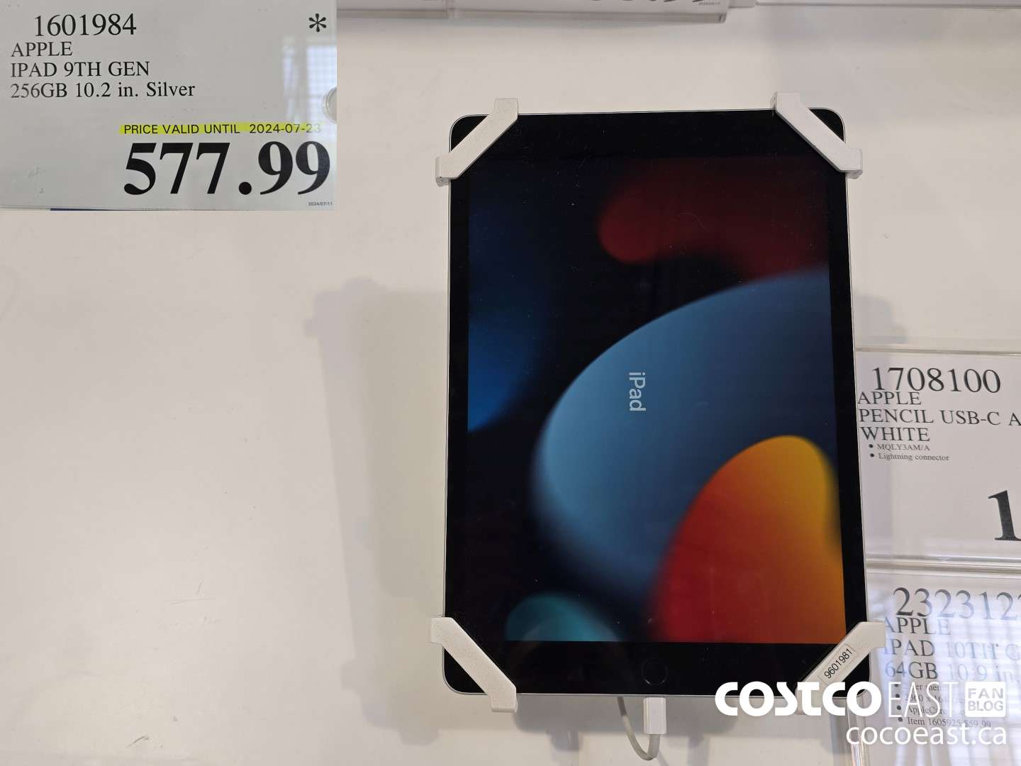 1601984 APPLE IPAD 9TH GEN 256GB 10.2 IN. SILVER $577.99