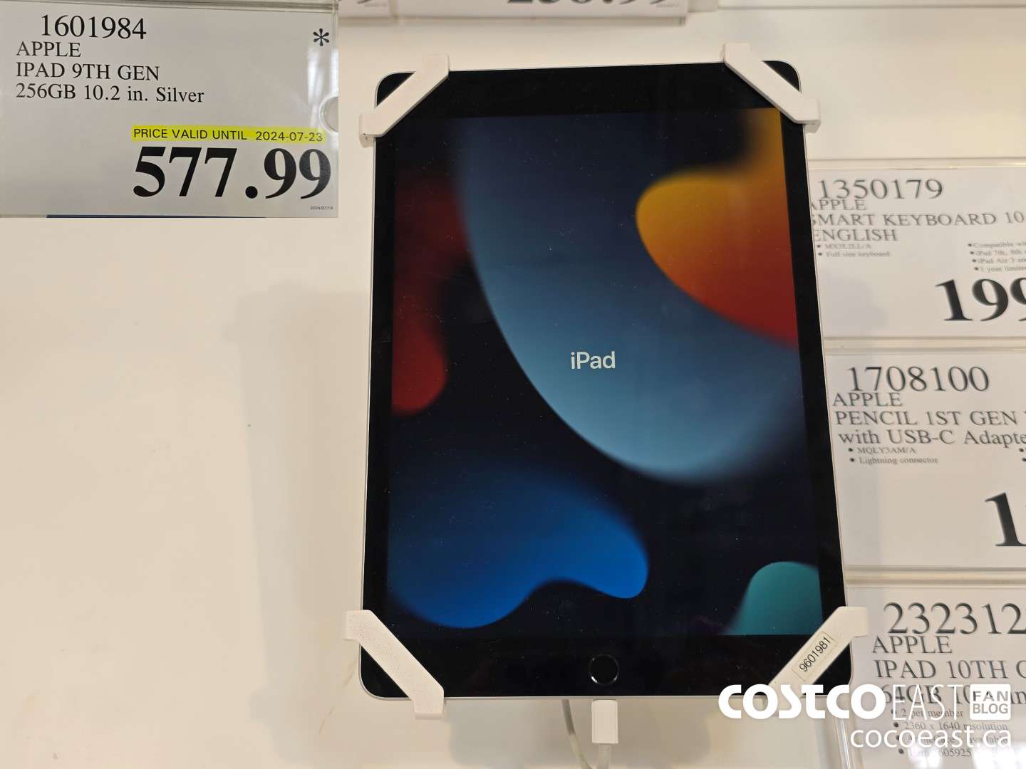 1601984 APPLE IPAD 9TH GEN 256GB 10.2 IN. SILVER $577.99