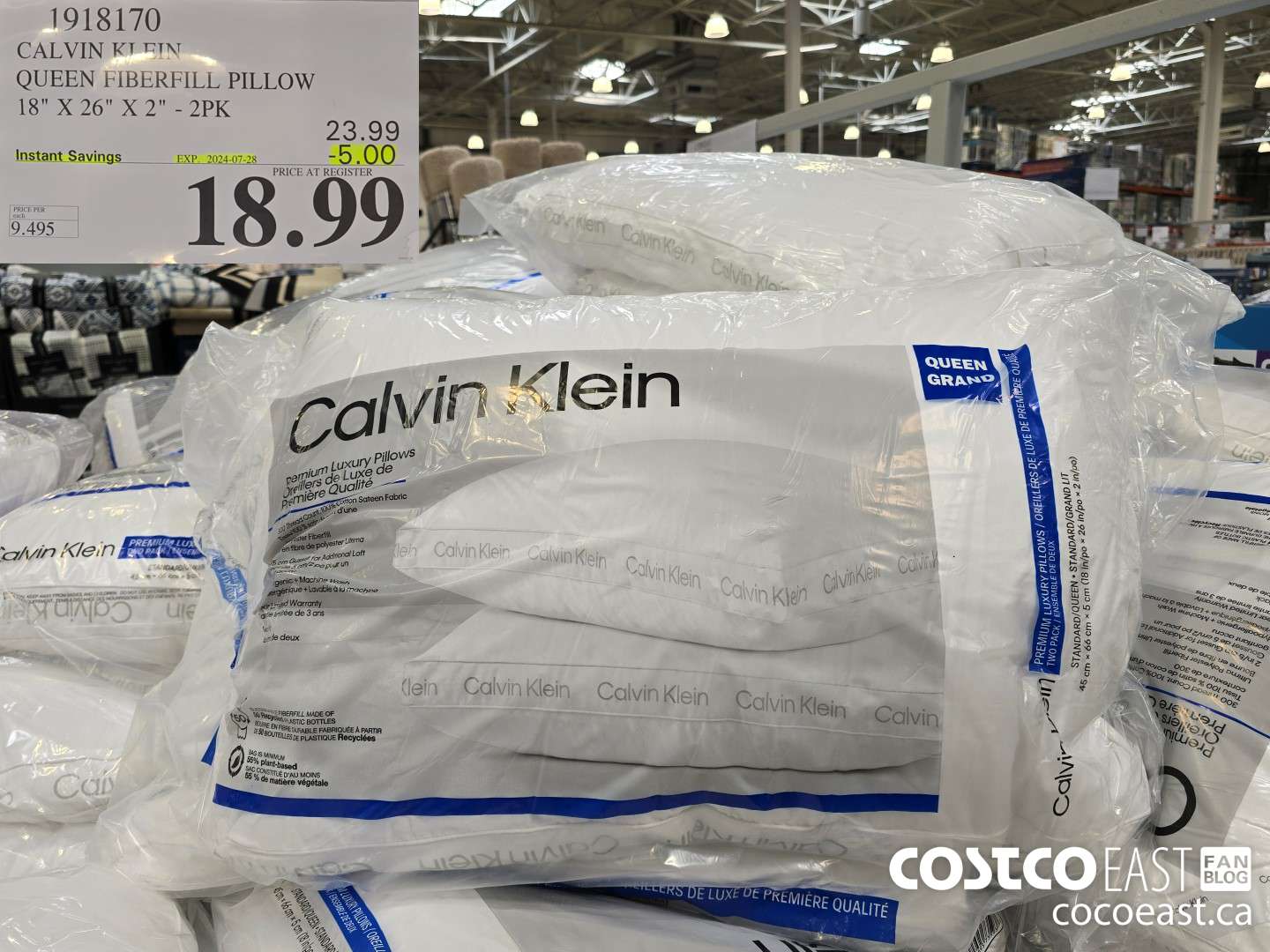 1918170 CALVIN KLEIN QUEEN FIBERFILL PILLOW 18