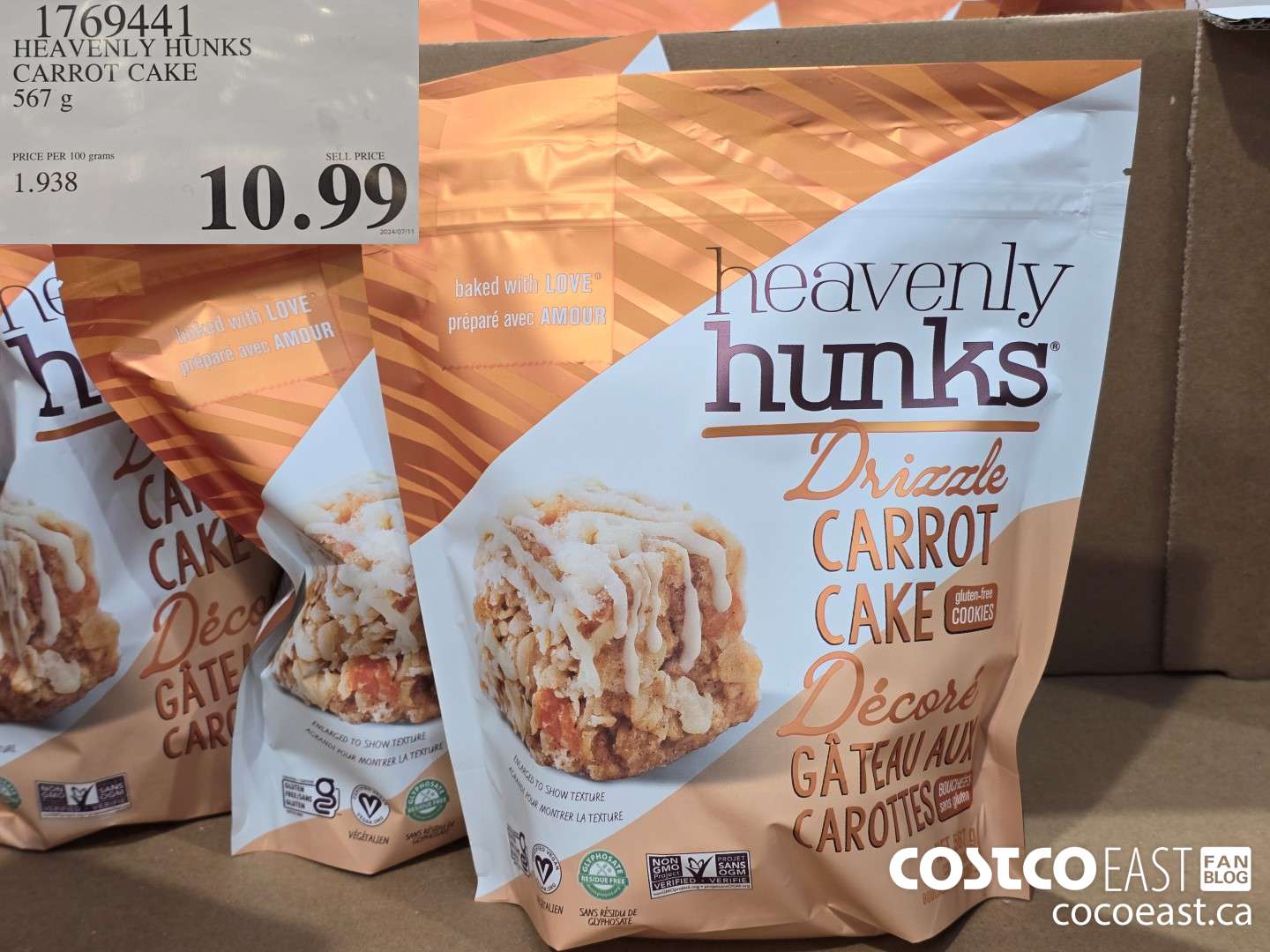 1769441 HEAVENLY HUNKS CARROT CAKE 567 g $10.99
