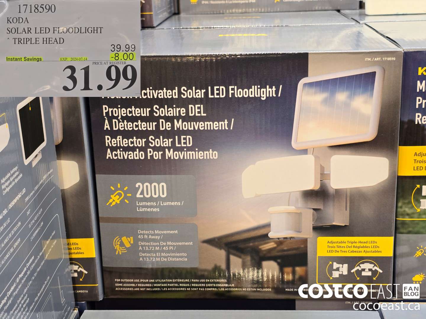 1718590 KODA SOLAR LED FLOODLIGHT TRIPLE HEAD ($8.00 INSTANT SAVINGS EXPIRES ON 2024-07-14) $31.99