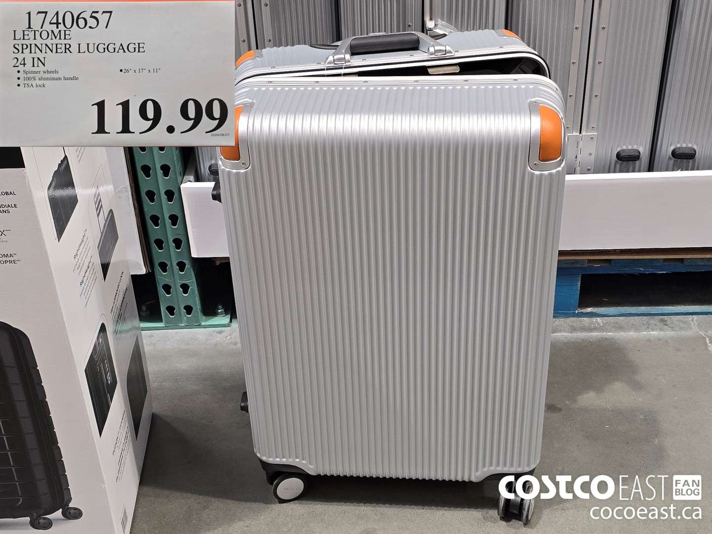 1740657 LETOME SPINNER LUGGAGE 24 IN $119.99