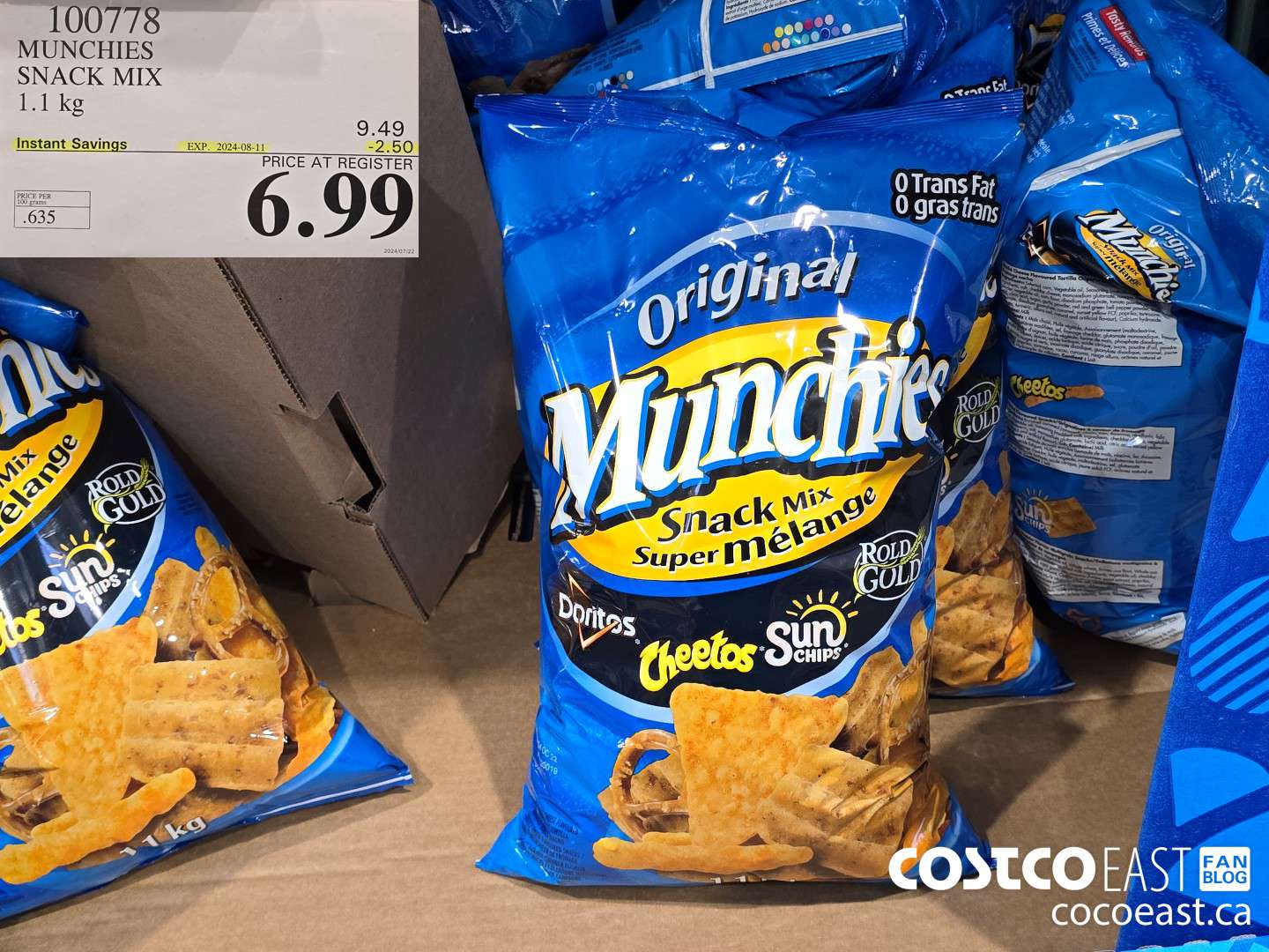 100778 MUNCHIES SNACK MIX 1.1 KG ($2.50 INSTANT SAVINGS EXPIRES ON 2024-08-11) $6.99