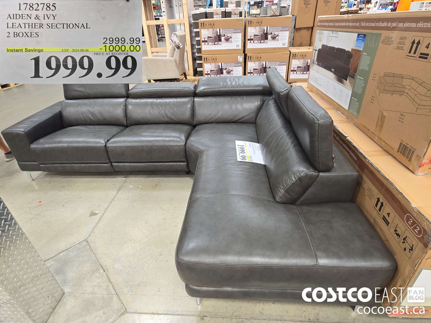 1782785 AIDEN & IVY LEATHER SECTIONAL 2 BOXES ($1000.00 INSTANT SAVINGS EXPIRES ON 2024-08-04) $1999.99