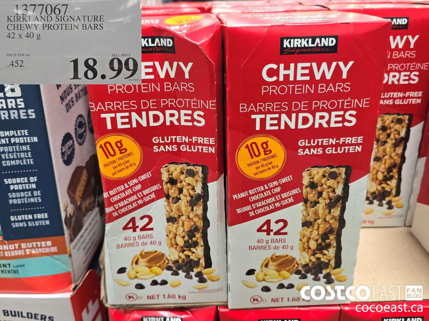 1377067 KIRKLAND SIGNATURE CHEWY PROTEIN BARS 42 X 40 G $18.99