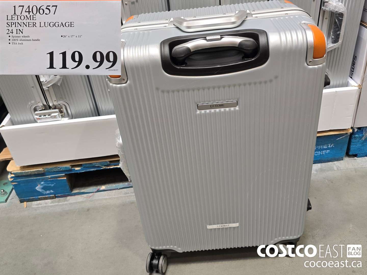 1740657 LETOME SPINNER LUGGAGE 24 IN $119.99