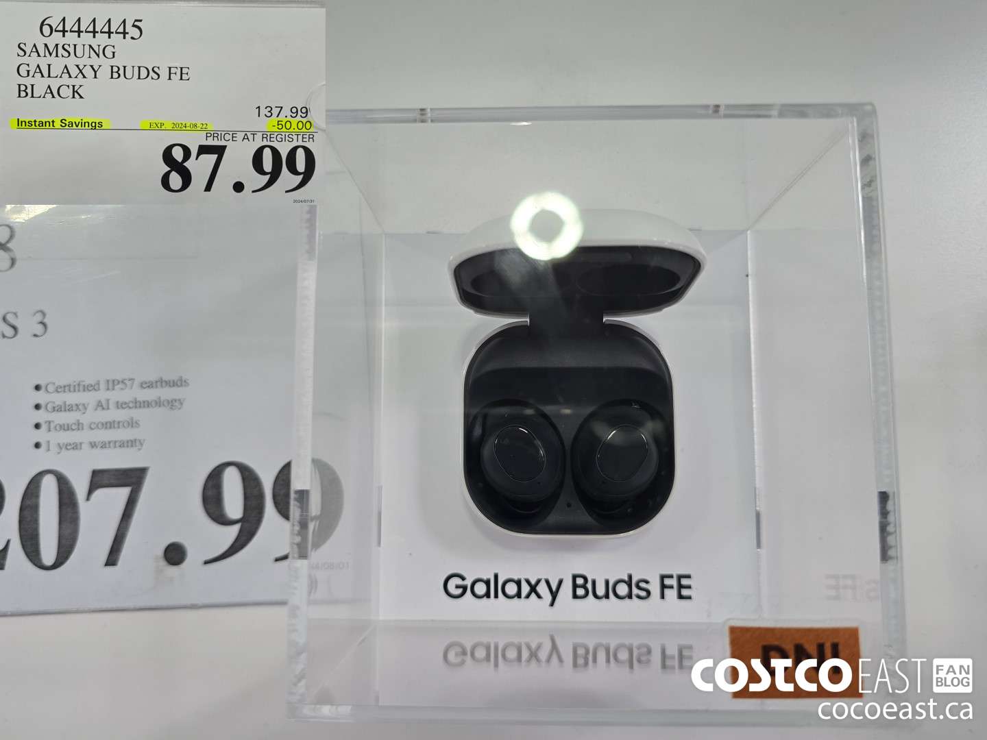 6444445 SAMSUNG GALAXY BUDS FE BLACK ($50.00 INSTANT SAVINGS EXPIRES ON 2024-08-22) $87.99