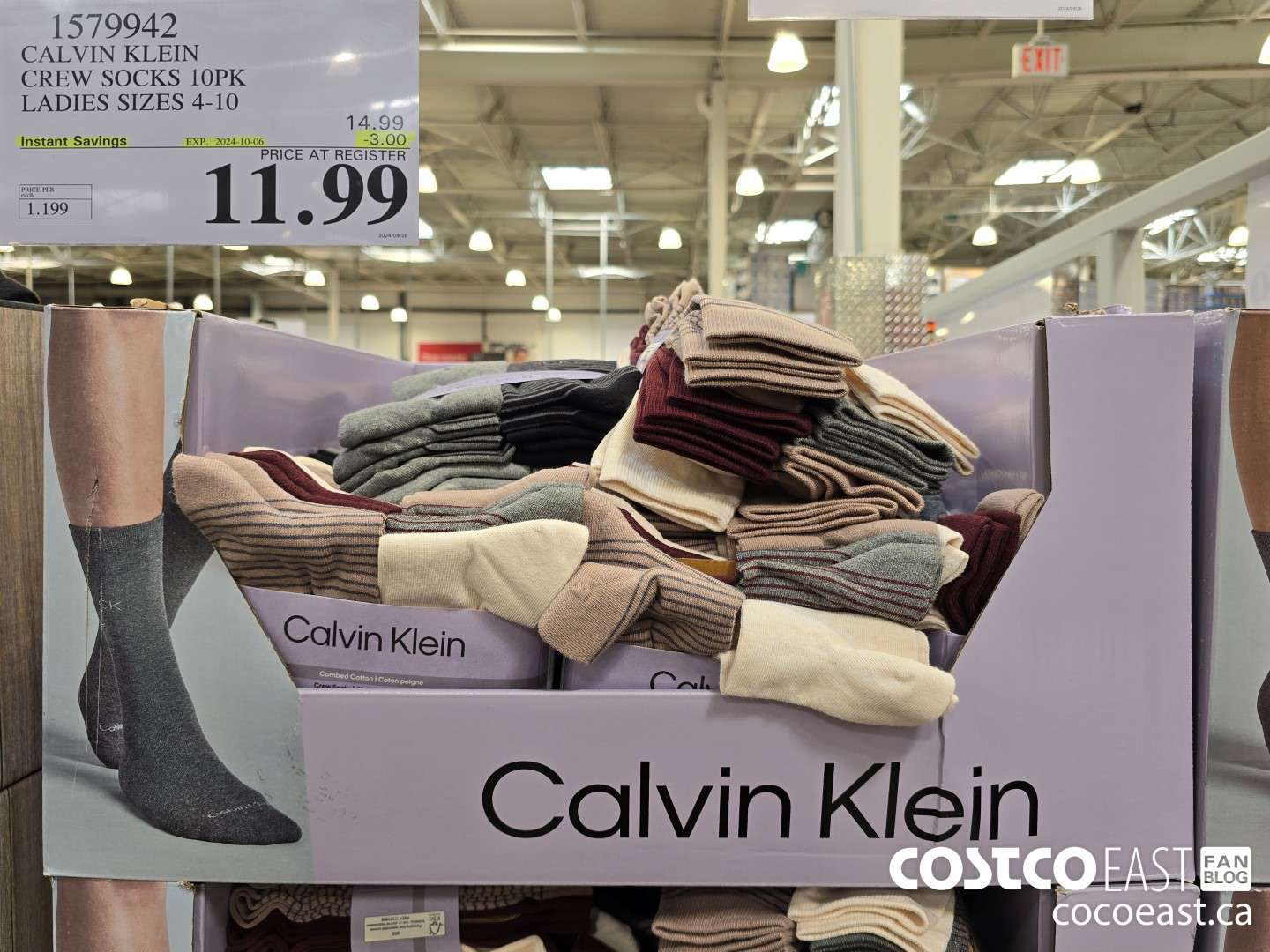 1579942 CALVIN KLEIN CREW SOCK 10PK LADIES SIZES 4-10 ($3.00 INSTANT SAVINGS EXPIRES ON 2024-10-06) $11.99