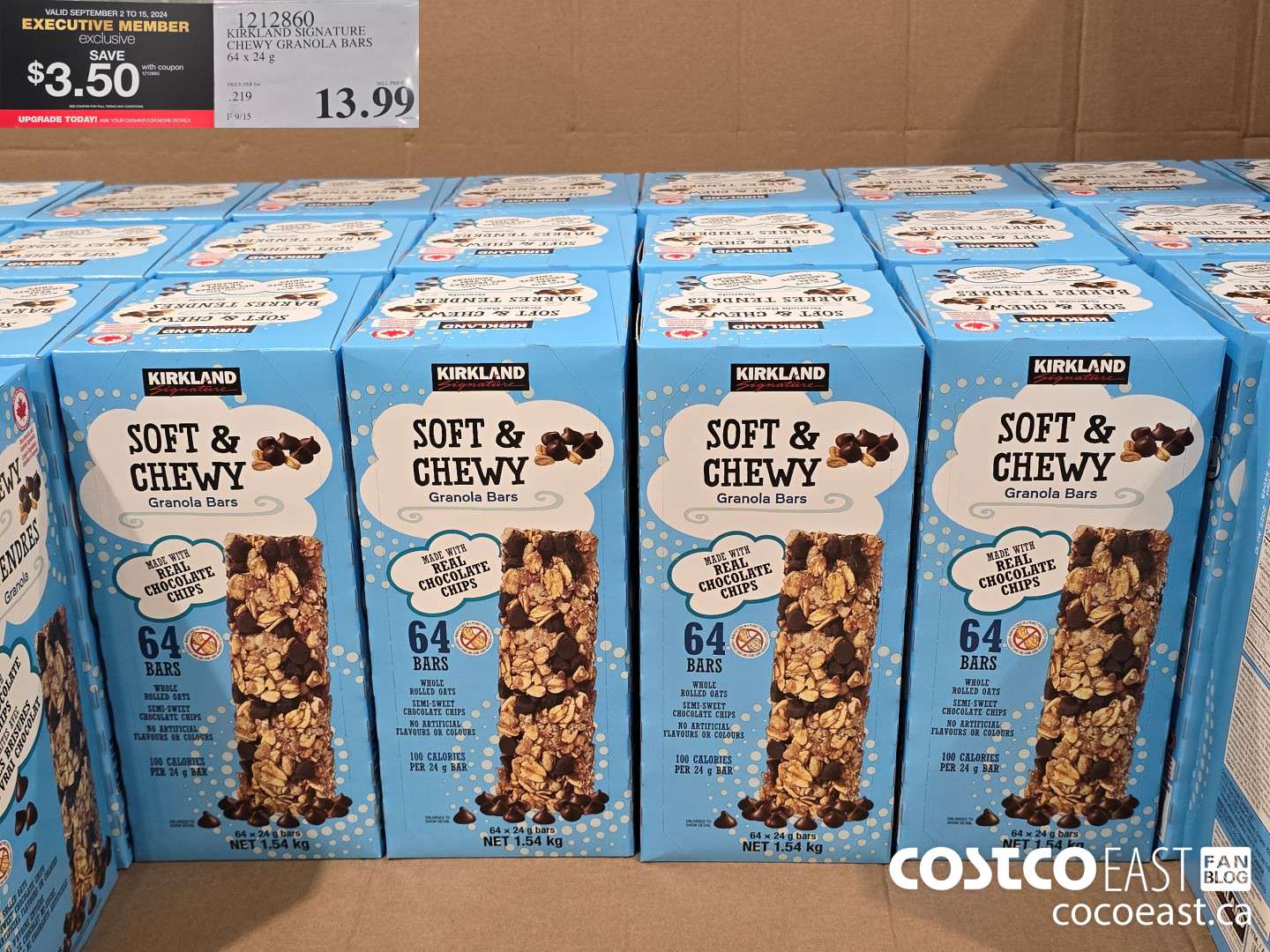 1212860 KIRKLAND SIGNATURE CHEWY GRANOLA BARS 64 X 24 G ($3.50 INSTANT SAVINGS EXPIRES ON 2024-09-15) $10.49