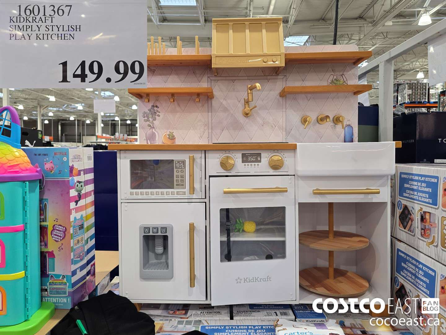 1601367 KIDKRAFT SIMPLY STYLISH PLAY KITCHEN $149.99