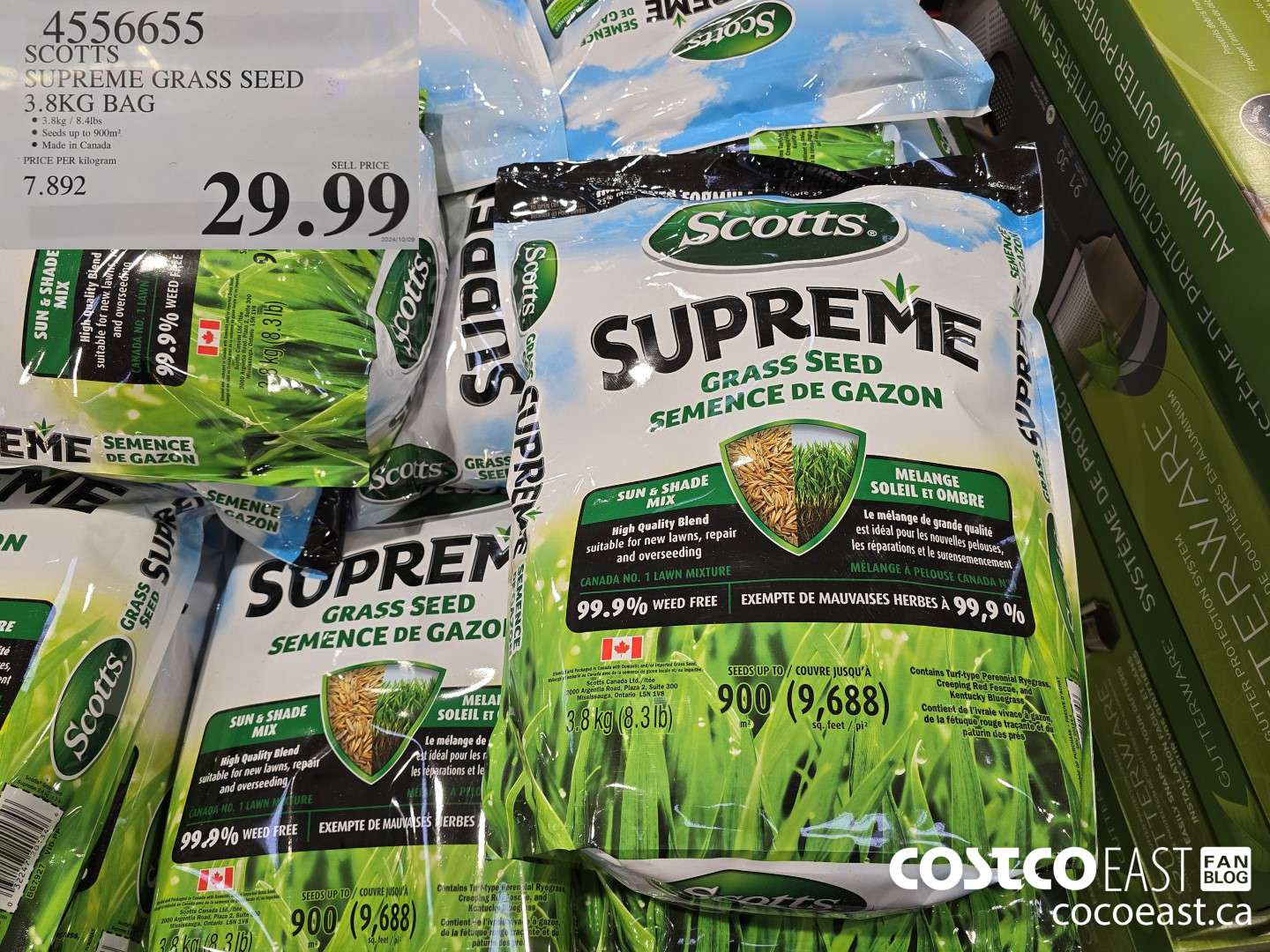 4556655 SCOTTS SUPREME GRASS SEED 3.8KG BAG $29.99