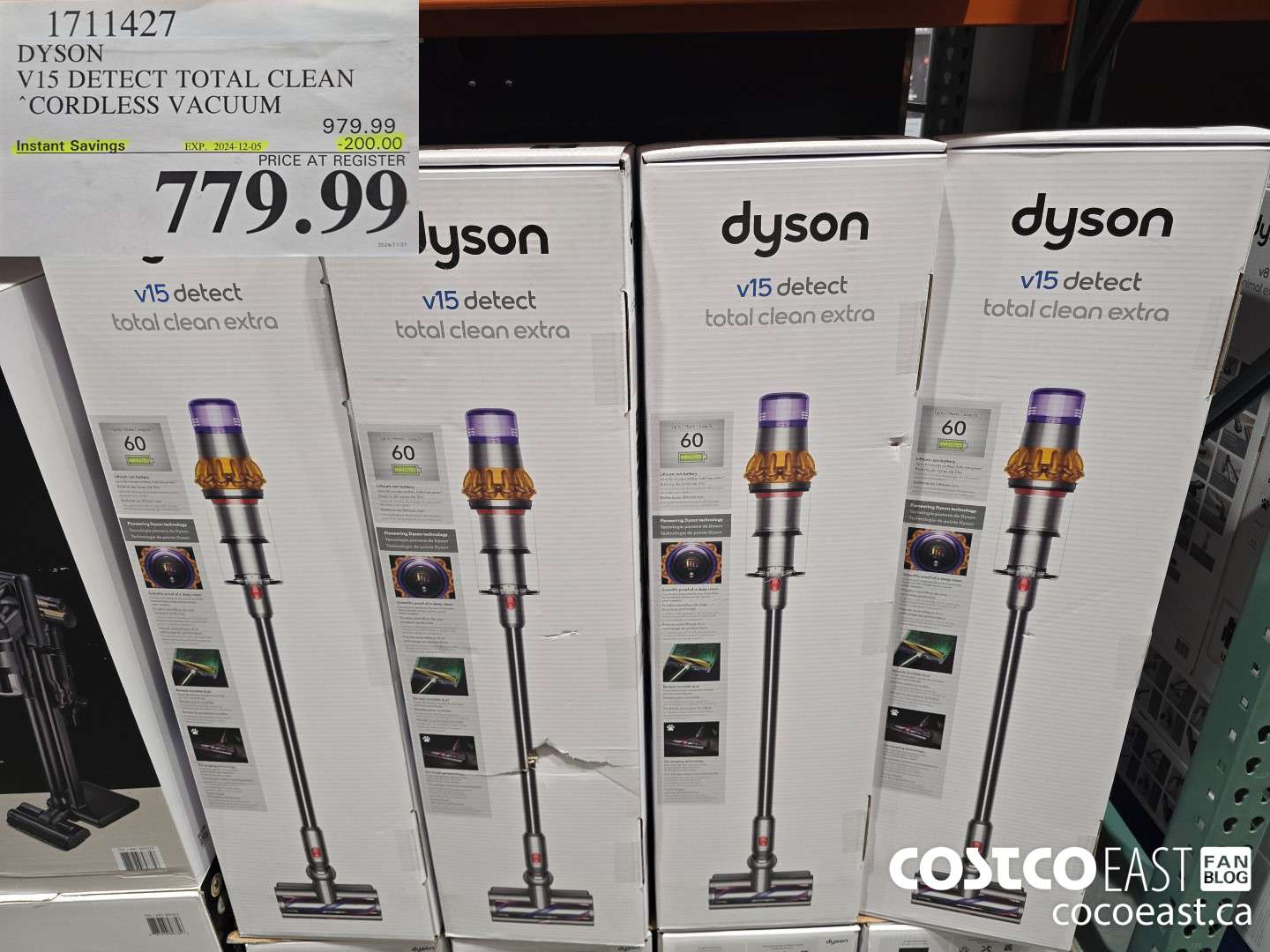 1711427 DYSON V15 DETECT TOTAL CLEAN EXTRA STICK VACUUM ($200.00 INSTANT SAVINGS EXPIRES ON 2024-12-05) $779.99