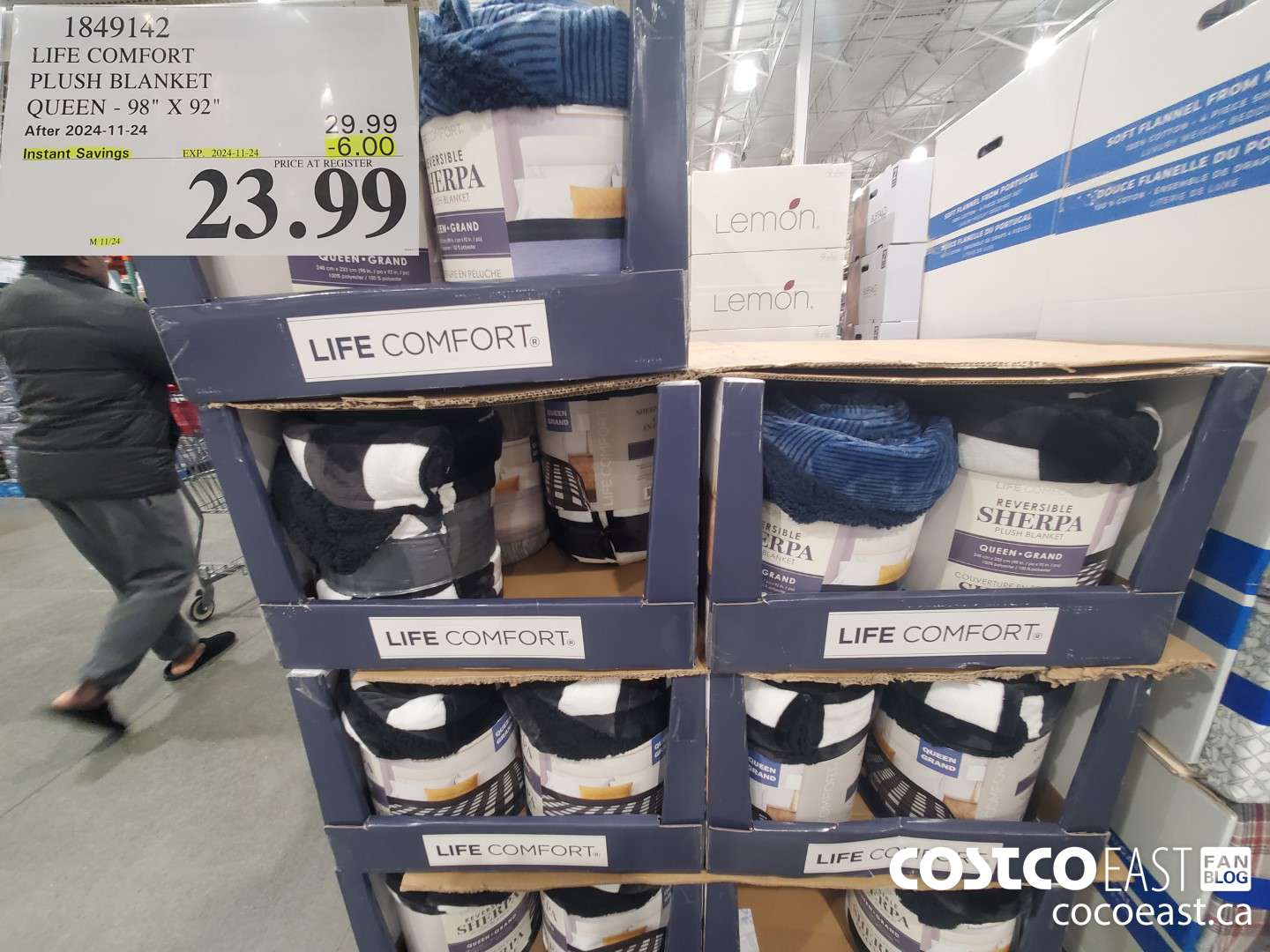 1849142 LIFE COMFORT PLUSH BLANKET QUEEN - 98