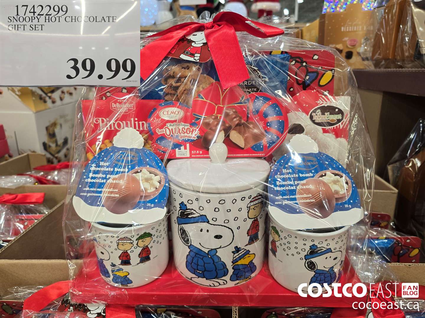 1742299 PEANUTS HOT CHOCOLATE GIFT SET $39.99