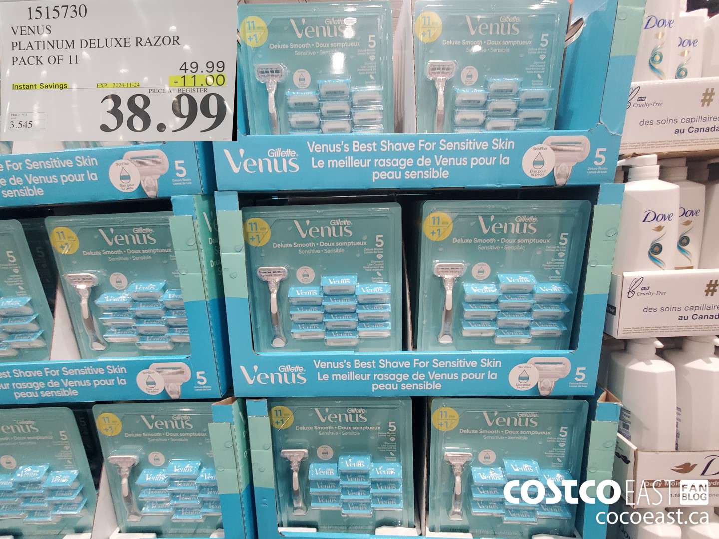 1515730 VENUS PLATINUM DELUXE RAZOR + 11 CARTRIDGES ($11.00 INSTANT SAVINGS EXPIRES ON 2024-11-24) $38.99