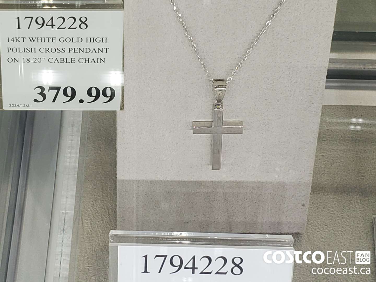 1794228 14KT WHITE GOLD HIGH POLISH CROSS PENDANT ON 18-20