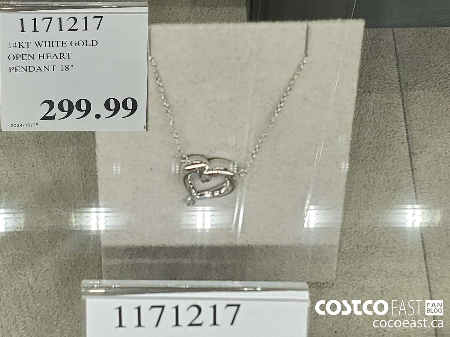 1171217 14KT WHITE GOLD OPEN HEART PENDANT 18