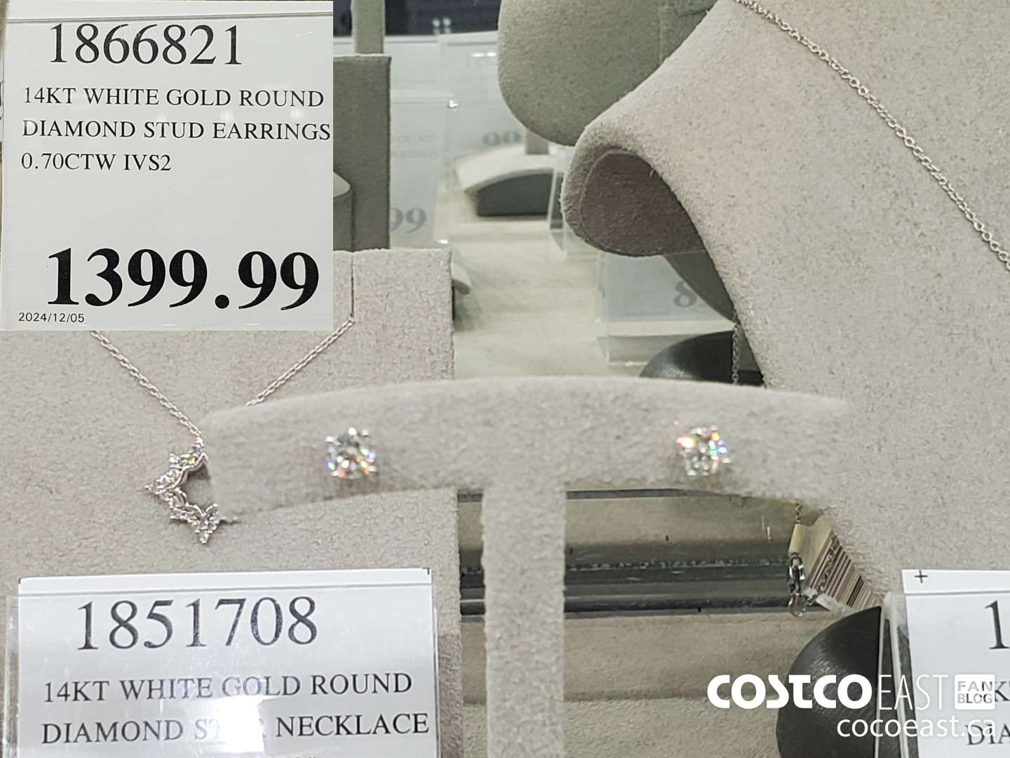 1866821 14KT WHITE GOLD ROUND DIAMOND STUD EARRINGS 0.70CTW IVS2 $1399.99