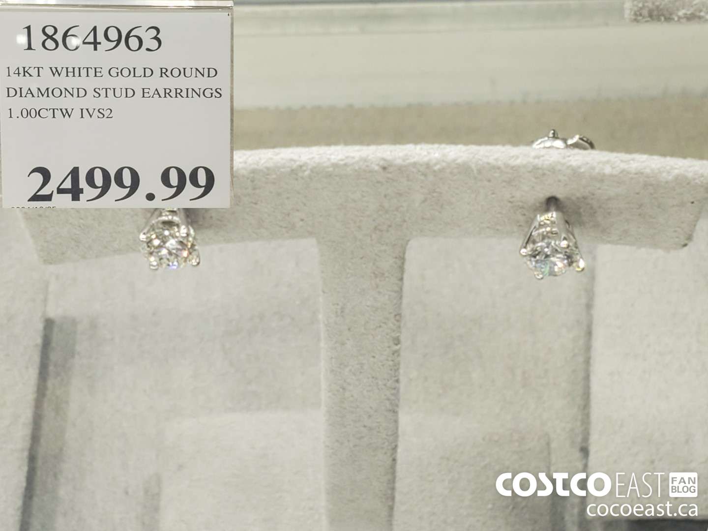 1864963 14KT WHITE GOLD ROUND DIAMOND STUD EARRINGS 1.00CTW IVS2 $2499.99