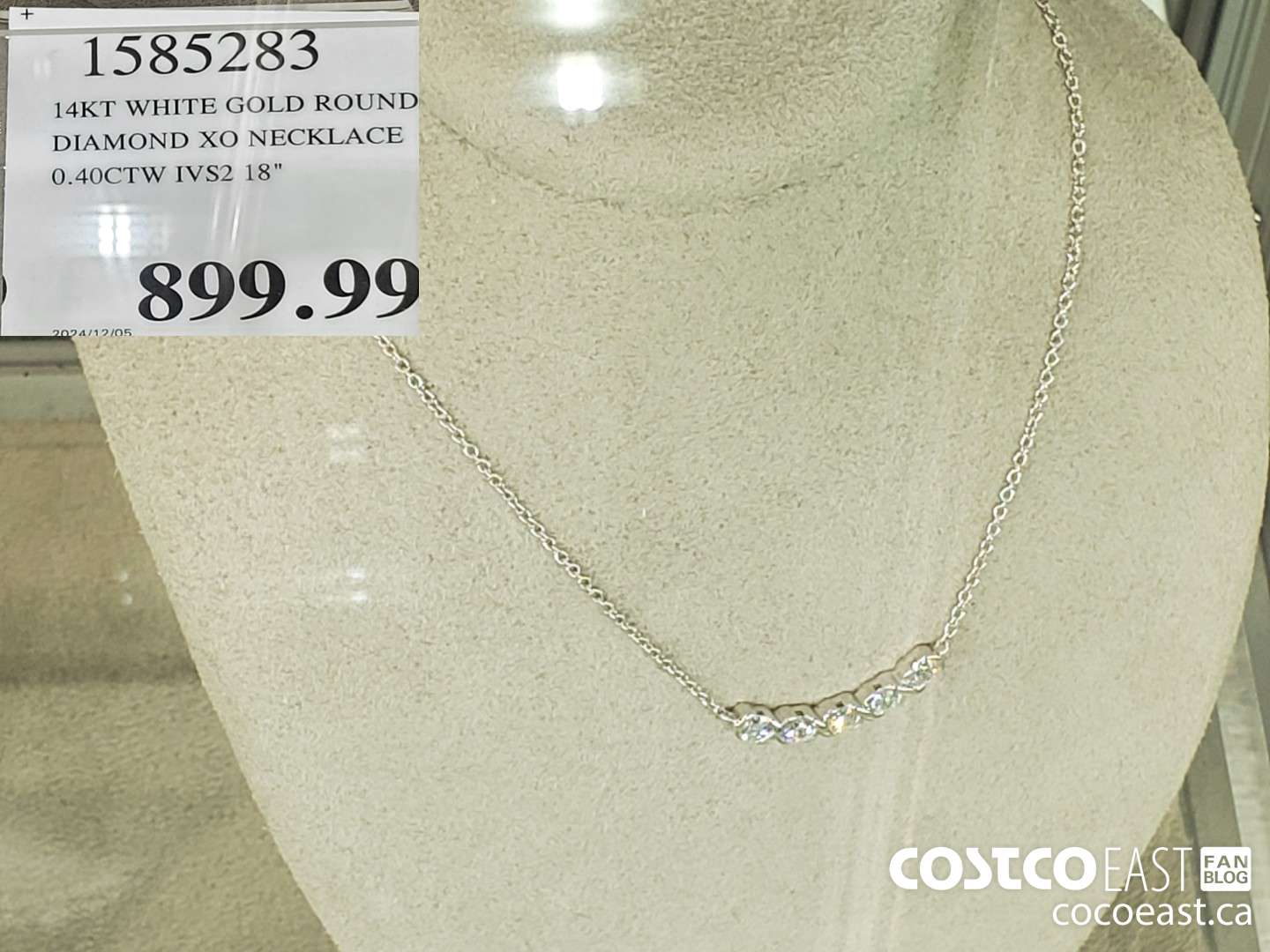 1585283 14KT WHITE GOLD ROUND DIAMOND XO NECKLACE 0.40CTW IVS2 18' $899.99