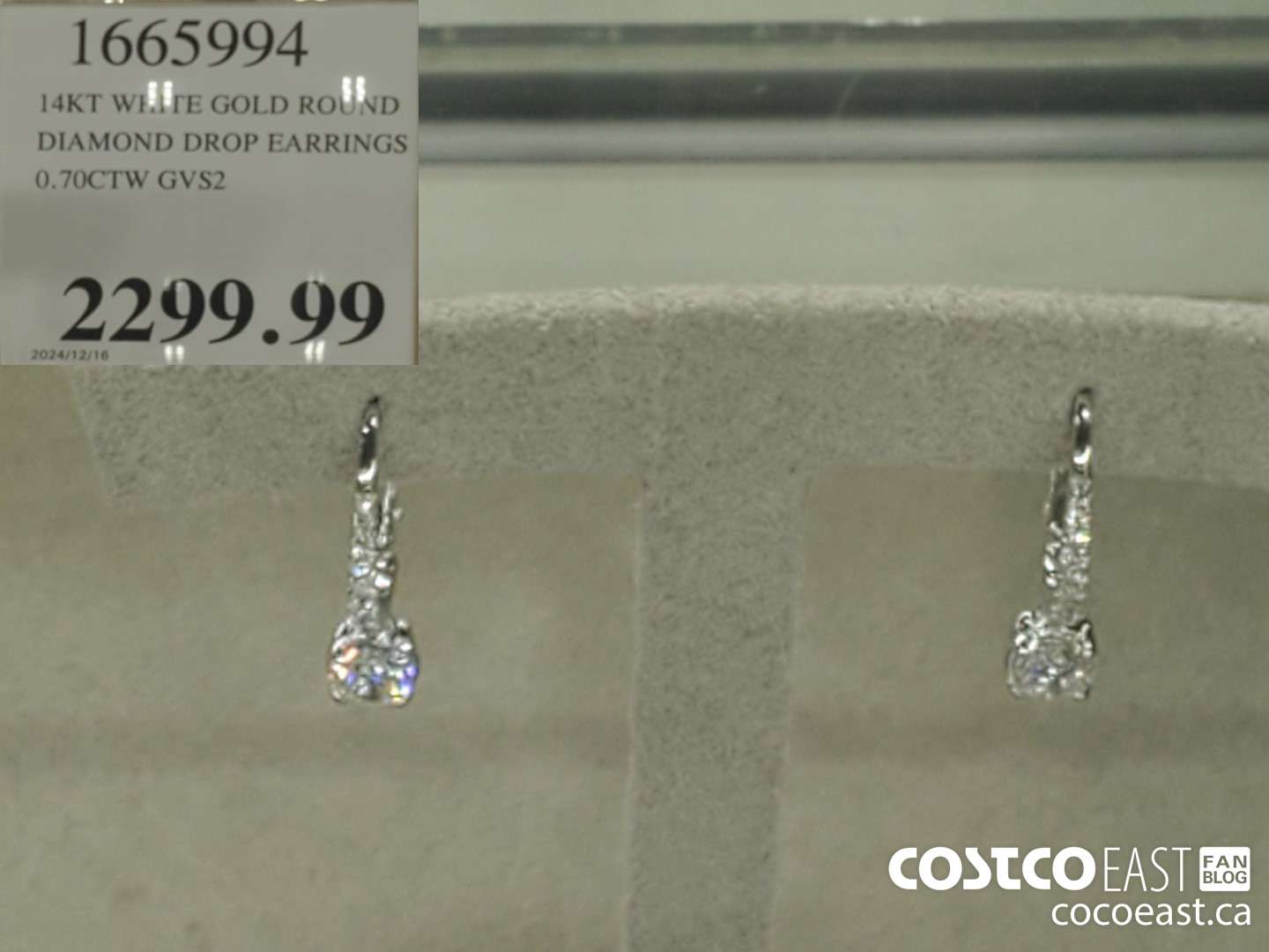 1665994 14KT WHlTE GOLD ROUND DIAMOND DROP EARRINGS 0. 70CTW GVS2  $2299.99