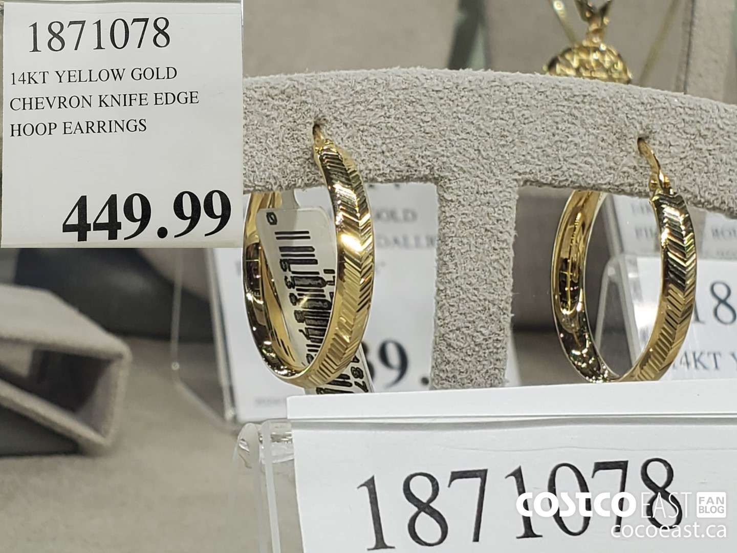 1871078  14KT YELLOW GOLD CHEVRON KNIFE EDGE HOOP EARRINGS $449.99