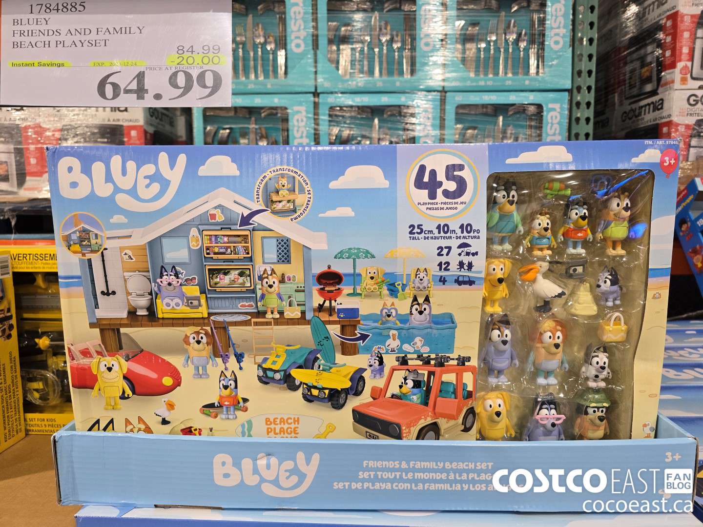 1784885 BLUEY FRIENDS AND FAMILY BEACH PLAYSET ($20.00 INSTANT SAVINGS EXPIRES ON 2024-12-24) $64.99