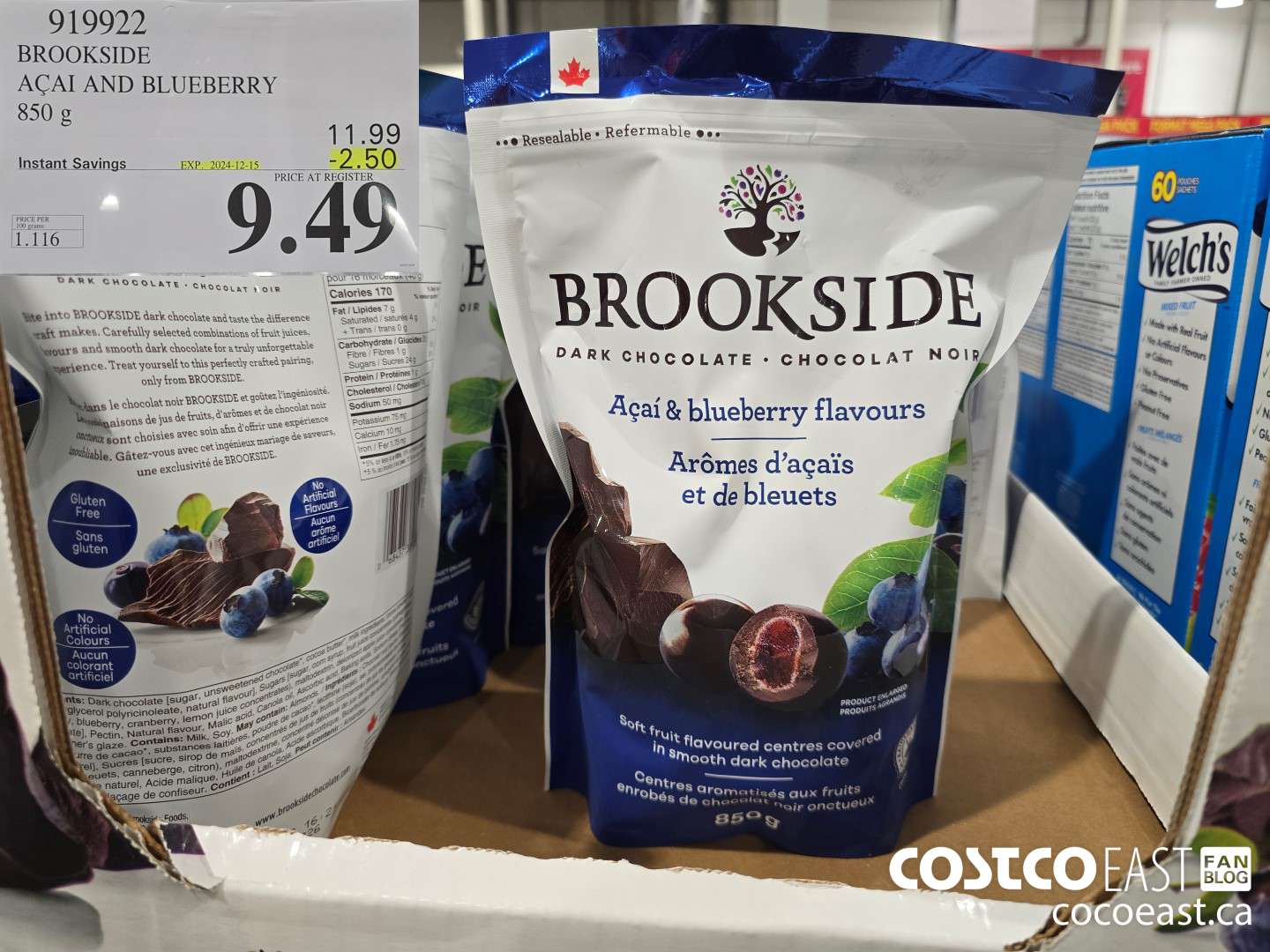 919922 BROOKSIDE ACAI AND BLUEBERRY 850 G ($2.50 INSTANT SAVINGS EXPIRES ON 2024-12-15) $9.49