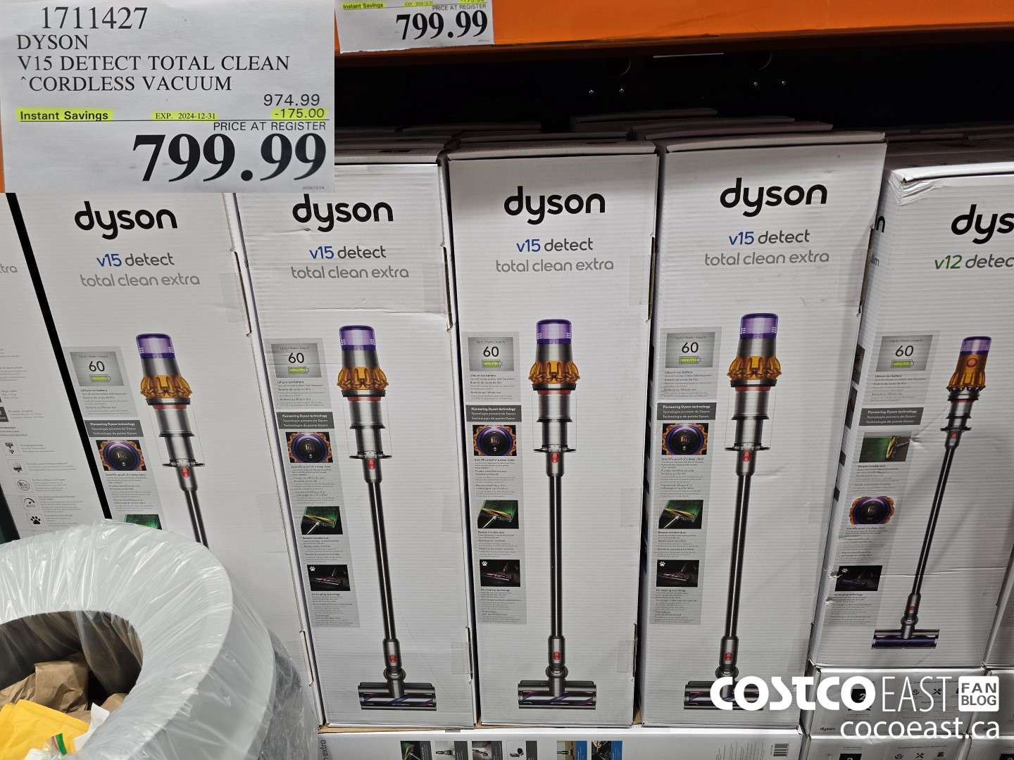 1711427 DYSON V15 DETECT TOTAL CLEAN CORDLESS VACUUM ($175.00 INSTANT SAVINGS EXPIRES ON 2024-12-31) $799.99