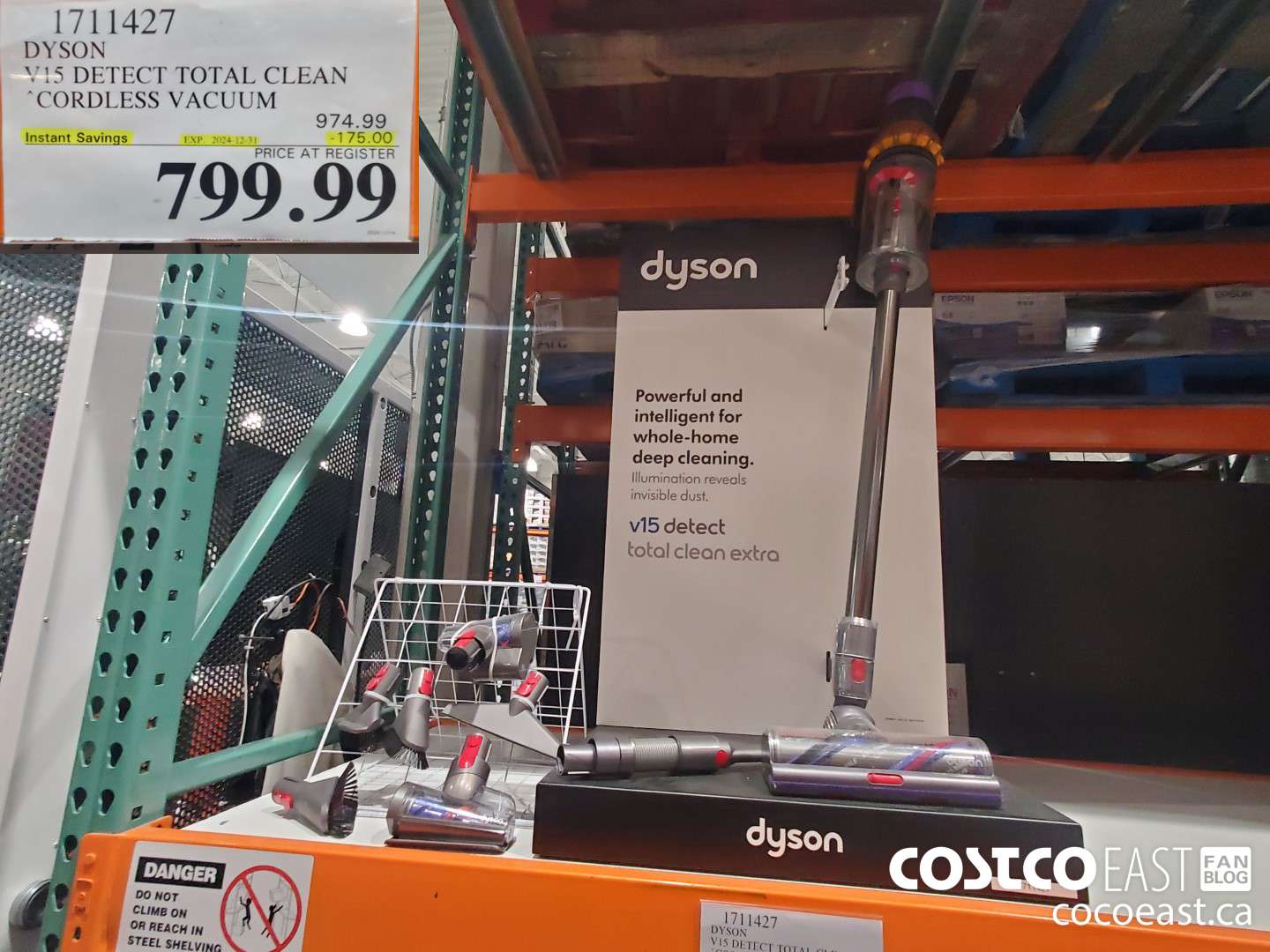 1711427 DYSON V15 DETECT TOTAL CLEAN CORDLESS VACUUM ($175.00 INSTANT SAVINGS EXPIRES ON 2024-12-31) $799.99