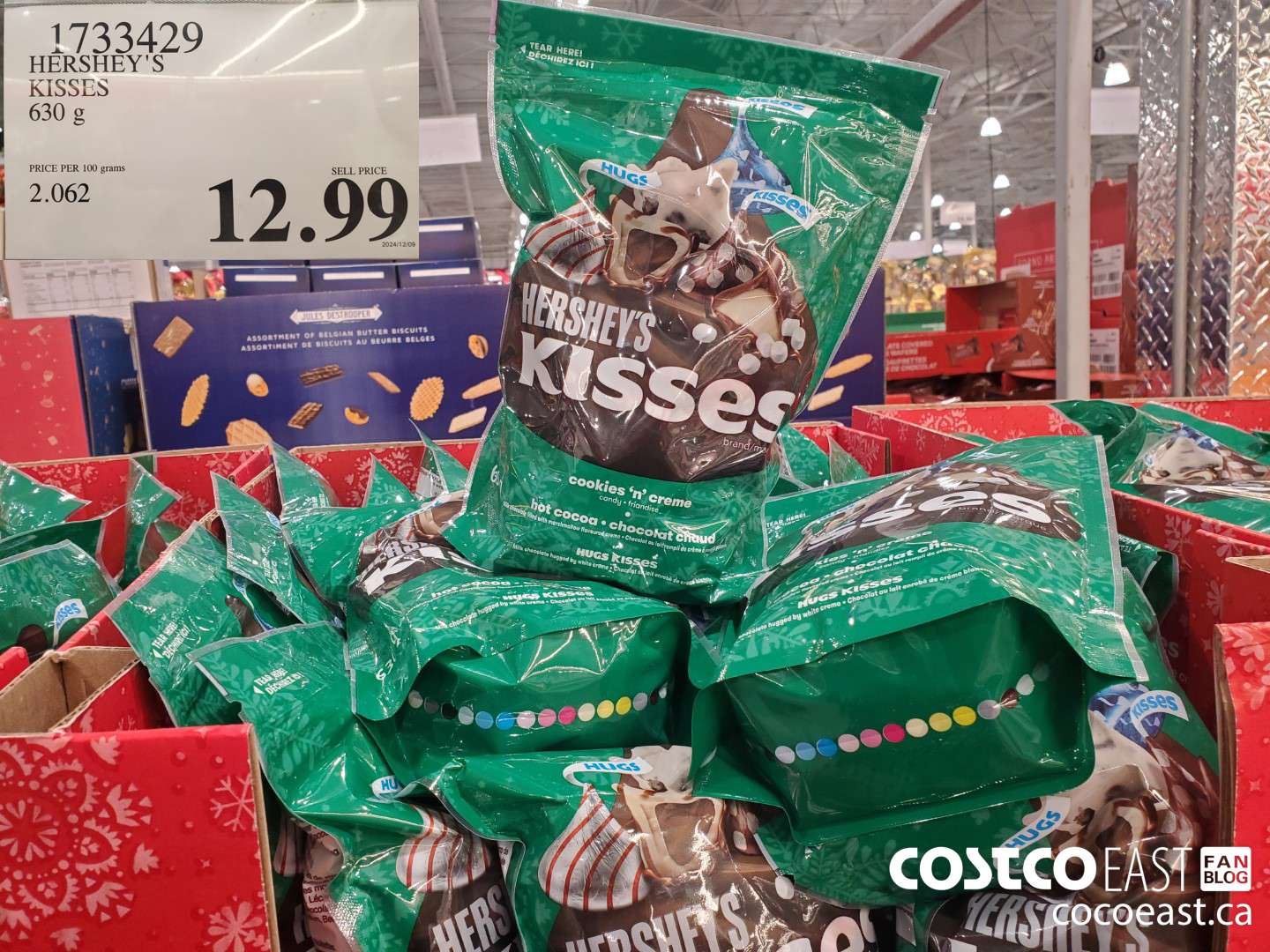 1733429 HERSHEY'S KISSES 630 g $12.99
