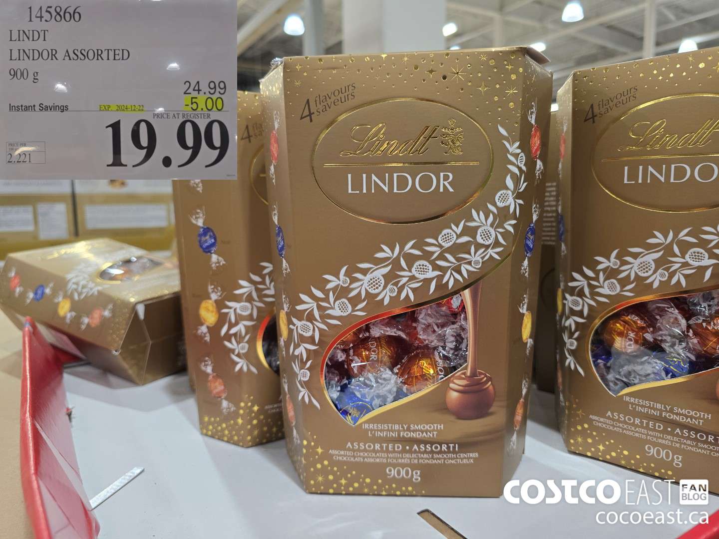 145866 LINDT LINDOR ASSORTED 900 G ($5.00 INSTANT SAVINGS EXPIRES ON 2024-12-22) $19.99