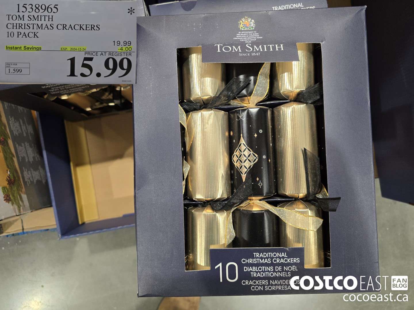 1538965 TOM SMITH CHRISTMAS CRACKERS 10 PACK ($4.00 INSTANT SAVINGS EXPIRES ON 2024-12-24) $15.99