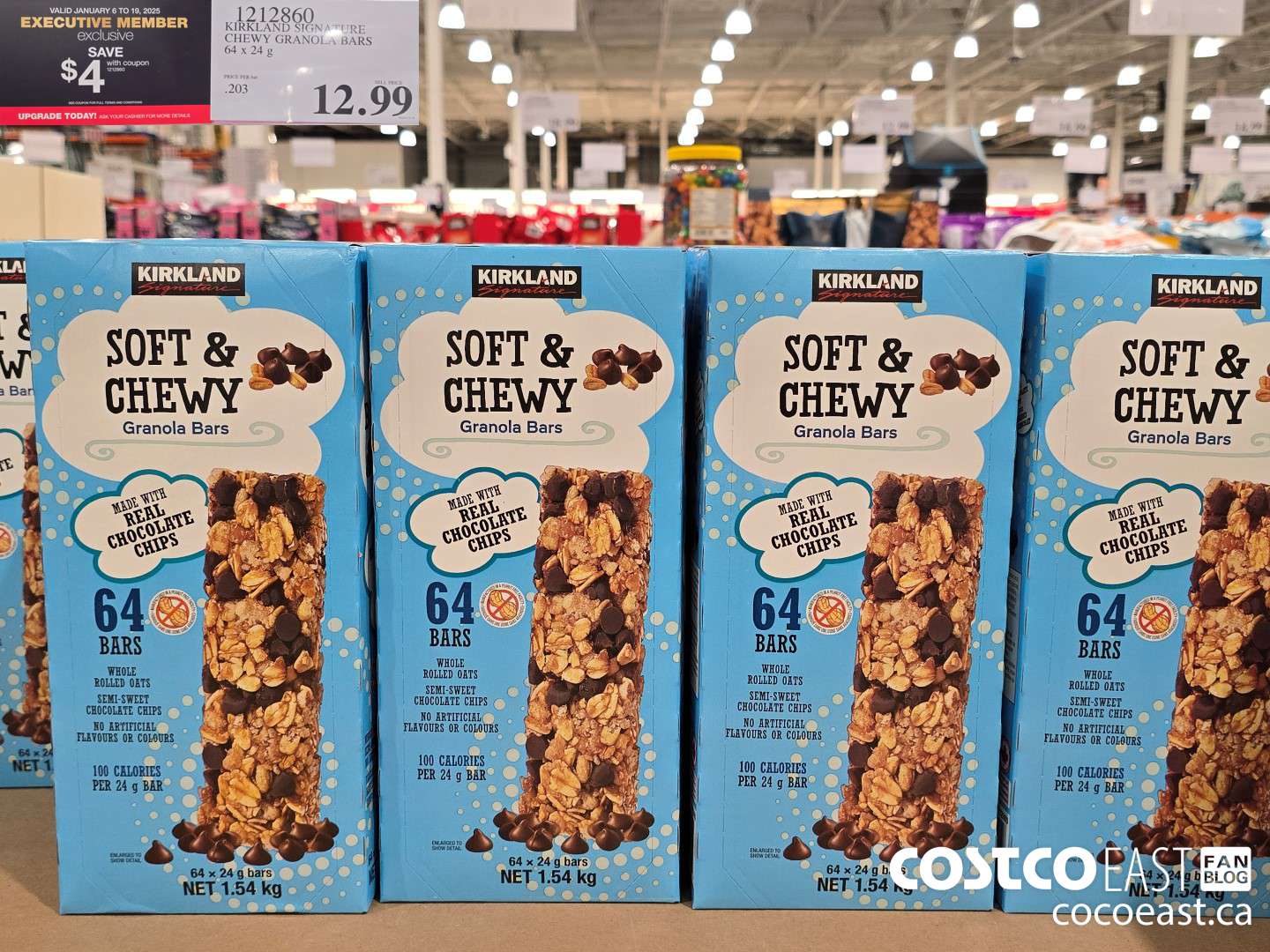 1212860 KIRKLAND SIGNATURE CHEWY GRANOLA BARS 64 X 24 G ($4.00 INSTANT SAVINGS EXPIRES ON 2025-01-19) $8.99