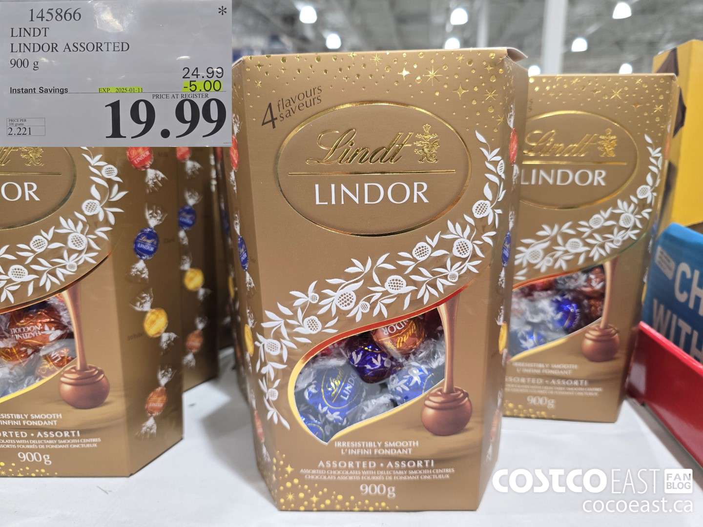 145866 LINDT LINDOR ASSORTED 900 G ($5.00 INSTANT SAVINGS EXPIRES ON 2025-01-11) $19.99