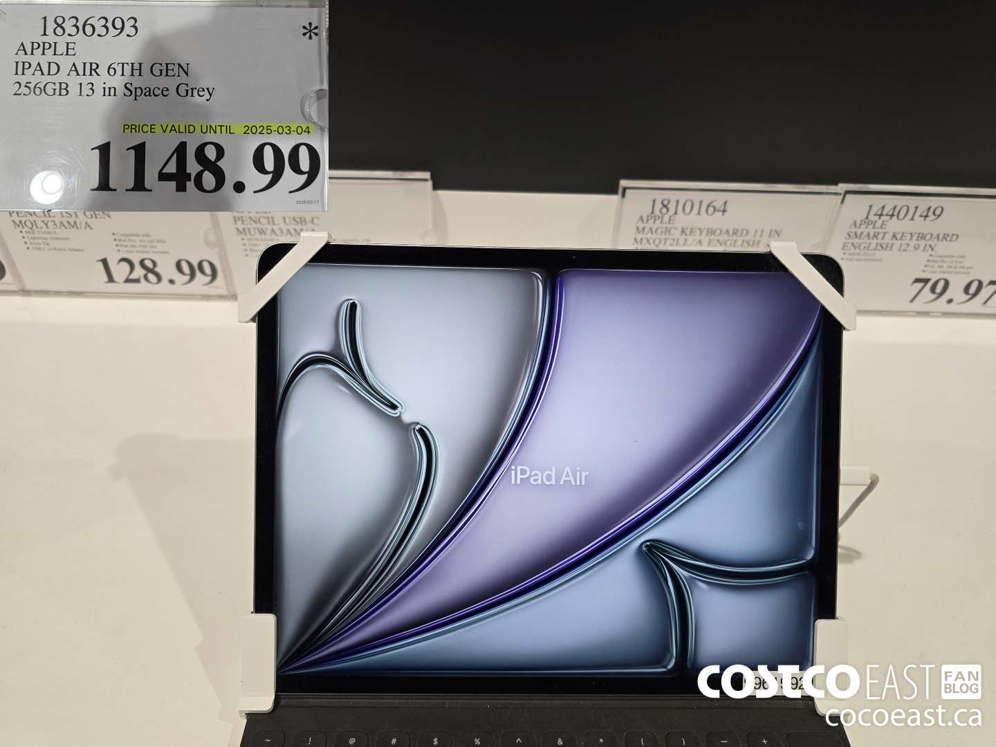 1836393 APPLE IPAD AIR 6TH GEN 256GB 13 in Space Grey $1148.99