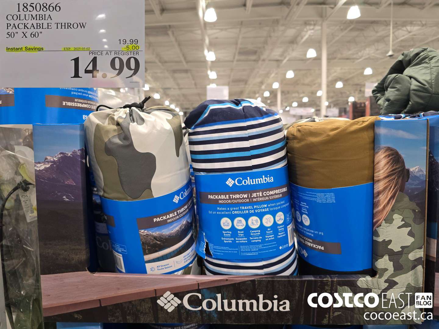 1850866 COLUMBIA PACKABLE THROW 50