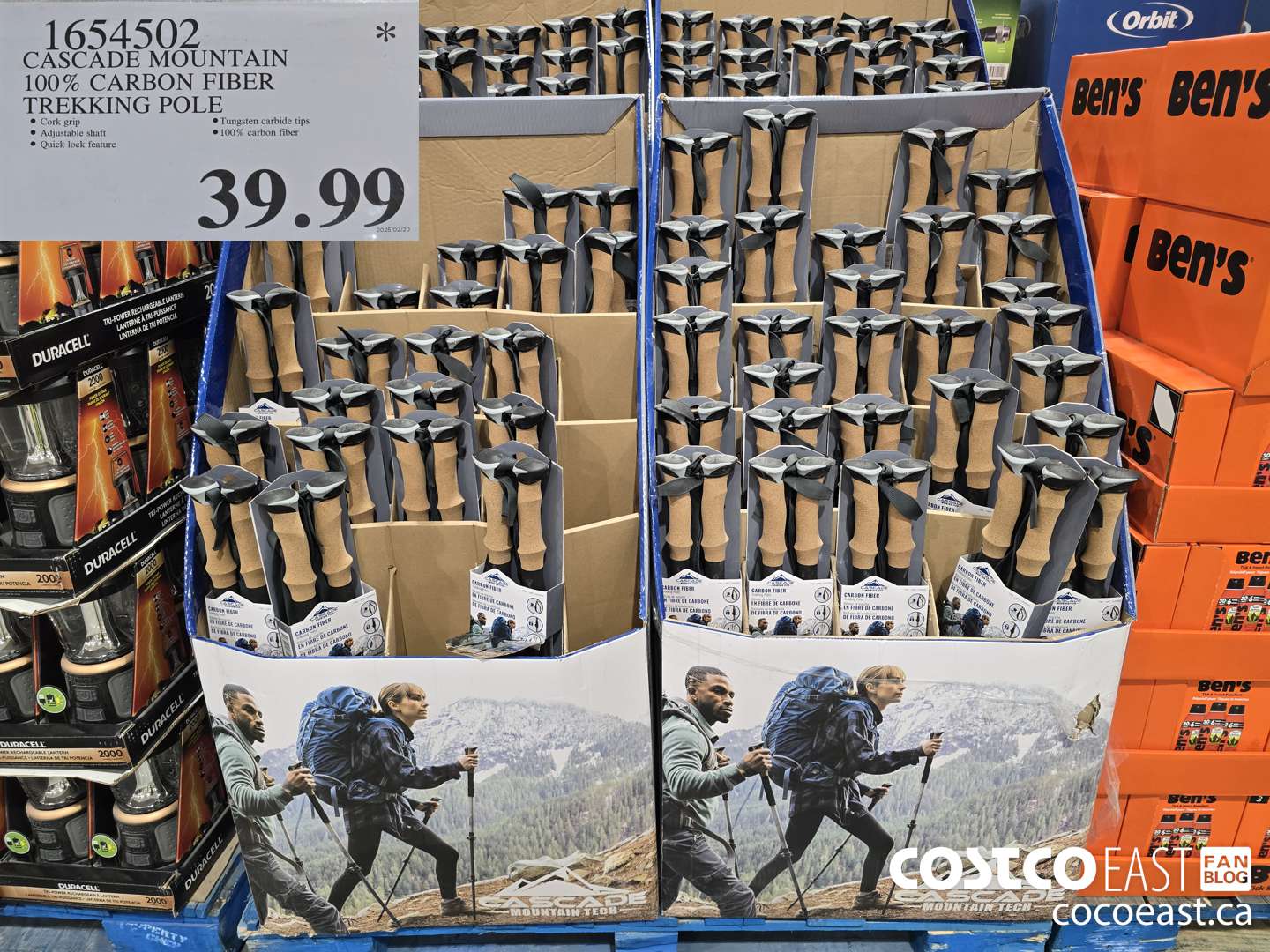 1654502 CASCADE MOUNTAIN 100% CARBON FIBRE TREKKING POLE $39.99