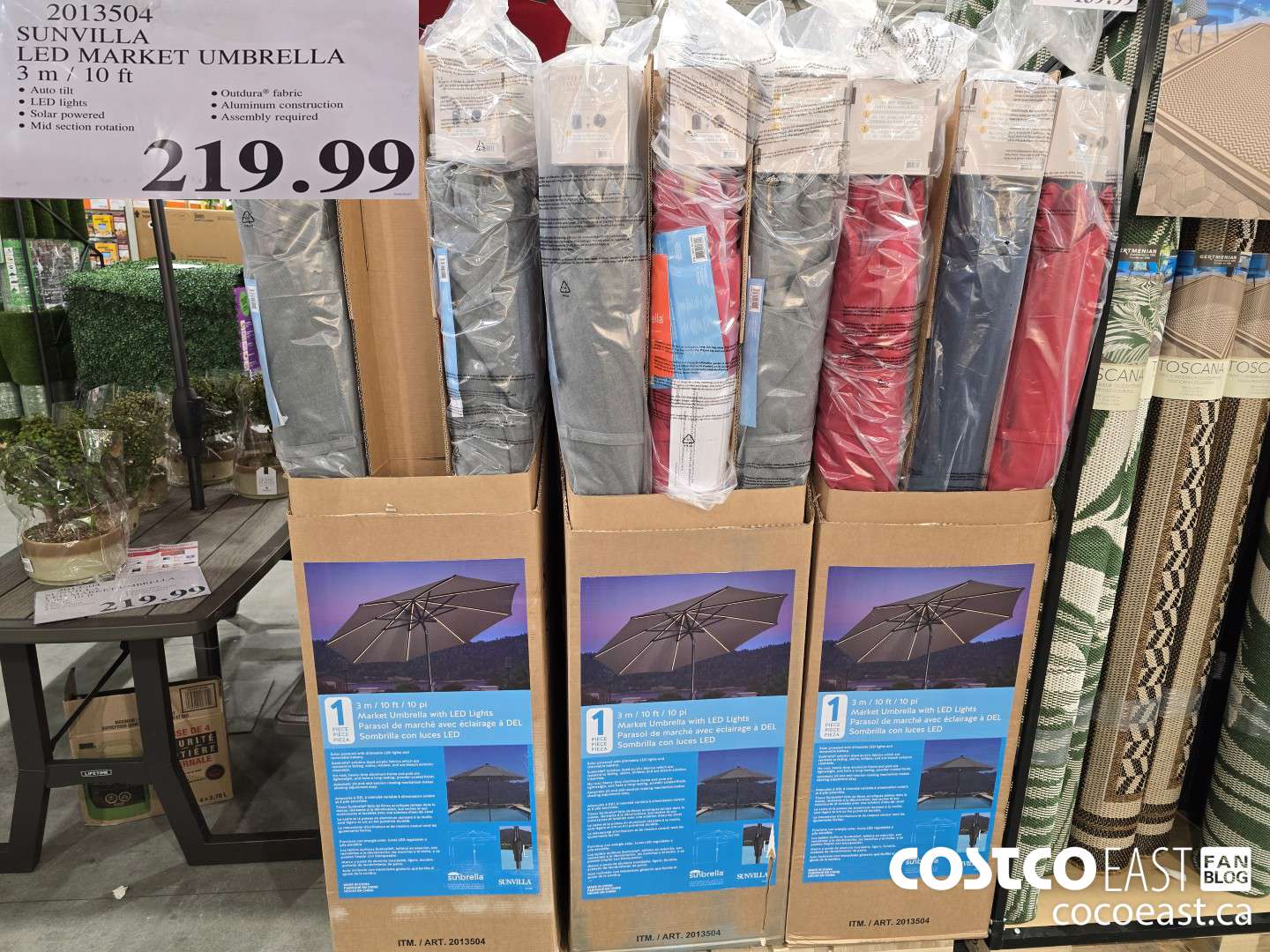 2013504 SUNVILLA LED MARKET UMBRELLA 3m / 10 FT $219.99