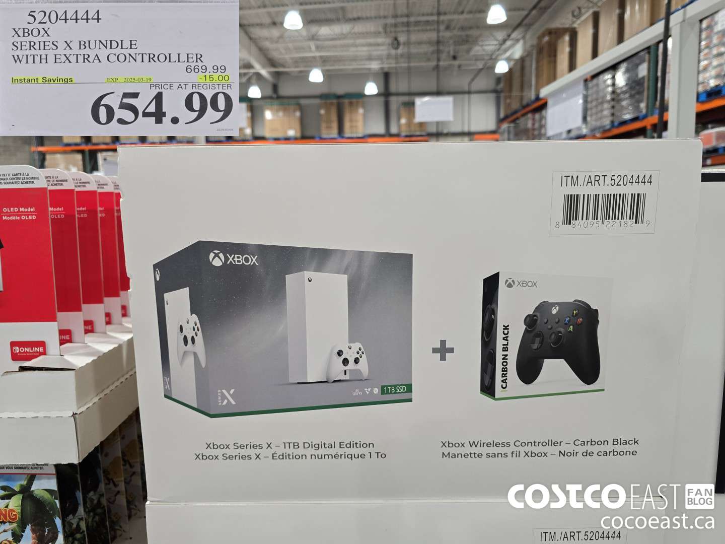 5204444 XBOX SERIES X BUNDLE WITH EXTRA CONTROLLER ($15.00 INSTANT SAVINGS EXPIRES ON 2025-03-19) $654.99