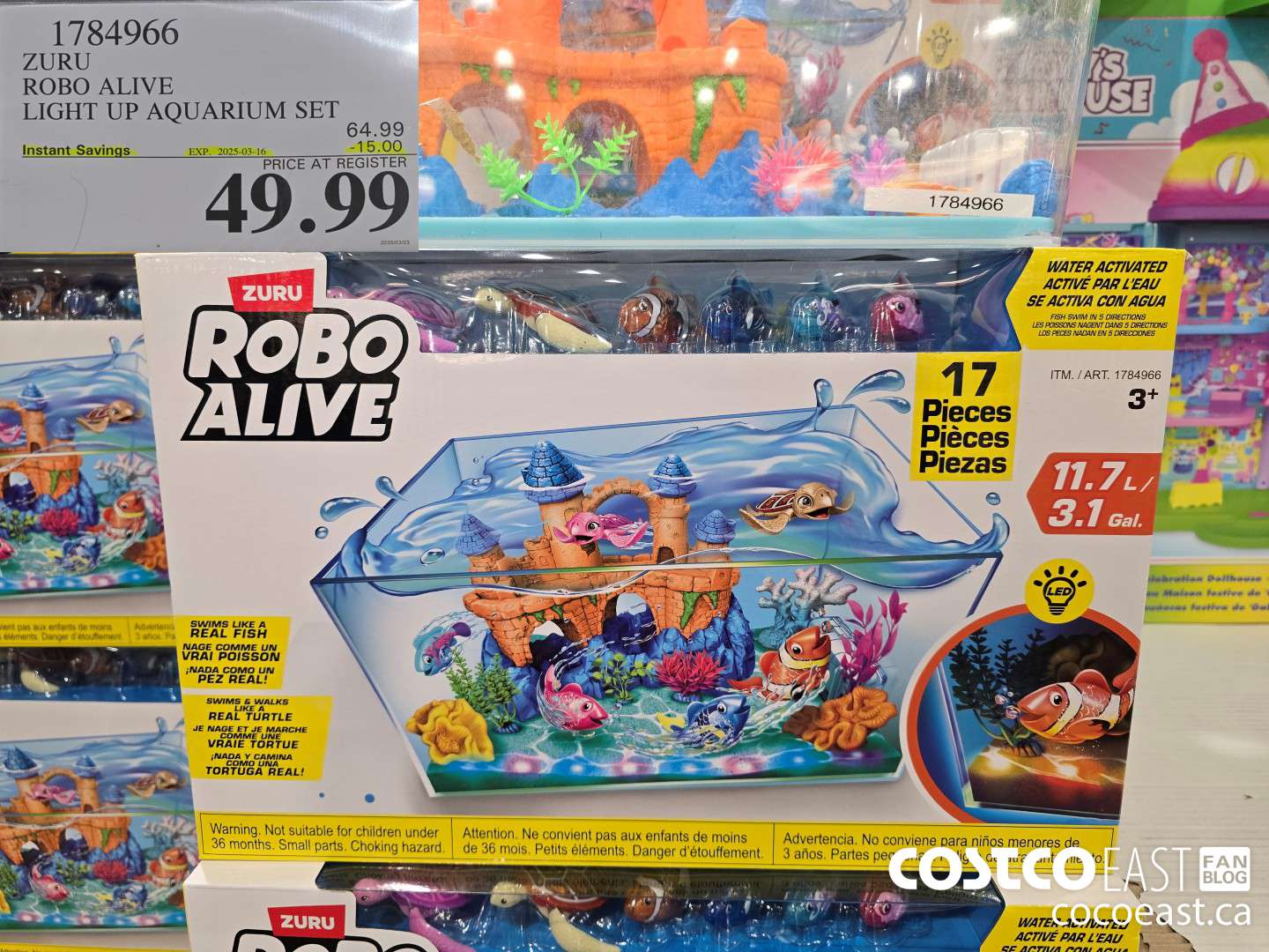 1784966 ZURU ROBO ALIVE LIGHT UP AQUARIUM SET ($15.00 INSTANT SAVINGS EXPIRES ON 2025-03-16) $49.99