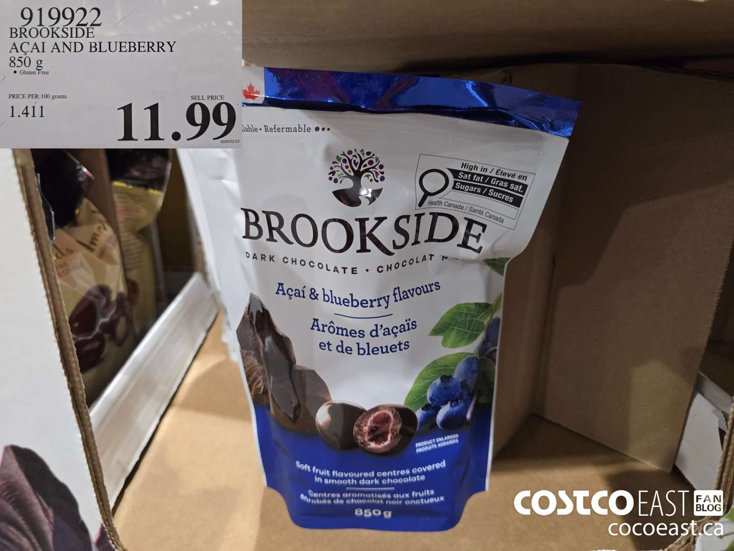 919922 BROOKSIDE ACAI AND BLUEBERRY 850 G $11.99