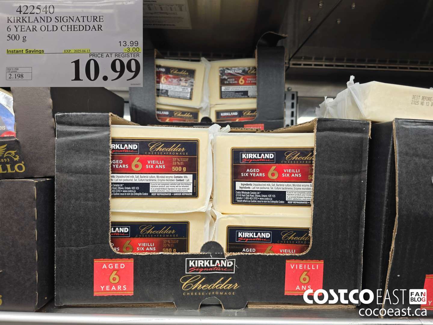 422540 KIRKLAND SIGNATURE 6 YEAR OLD CHEDDAR 500 g ($3.00 INSTANT SAVINGS EXPIRES ON 2025-04-13) $10.99